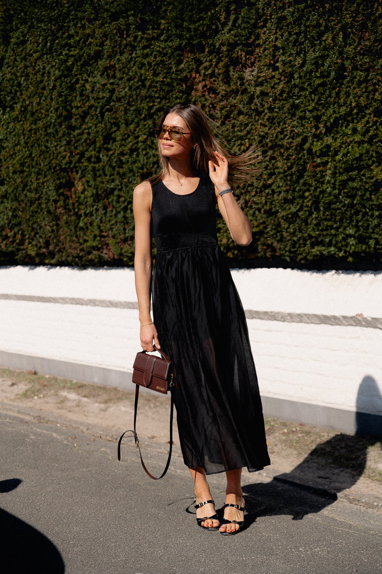 Robe Alma noire