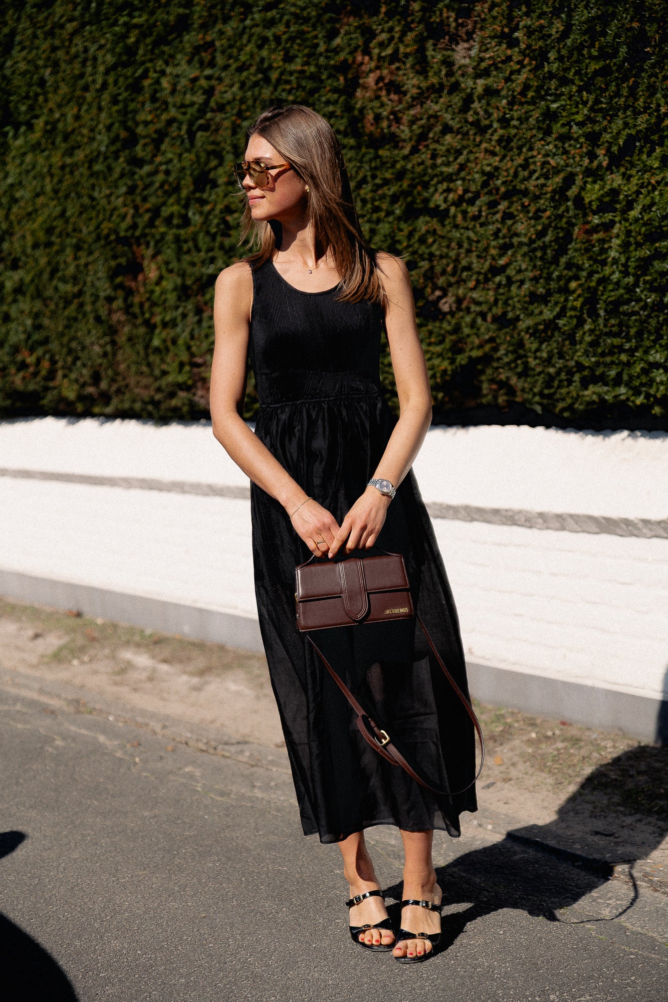 Robe Alma noire