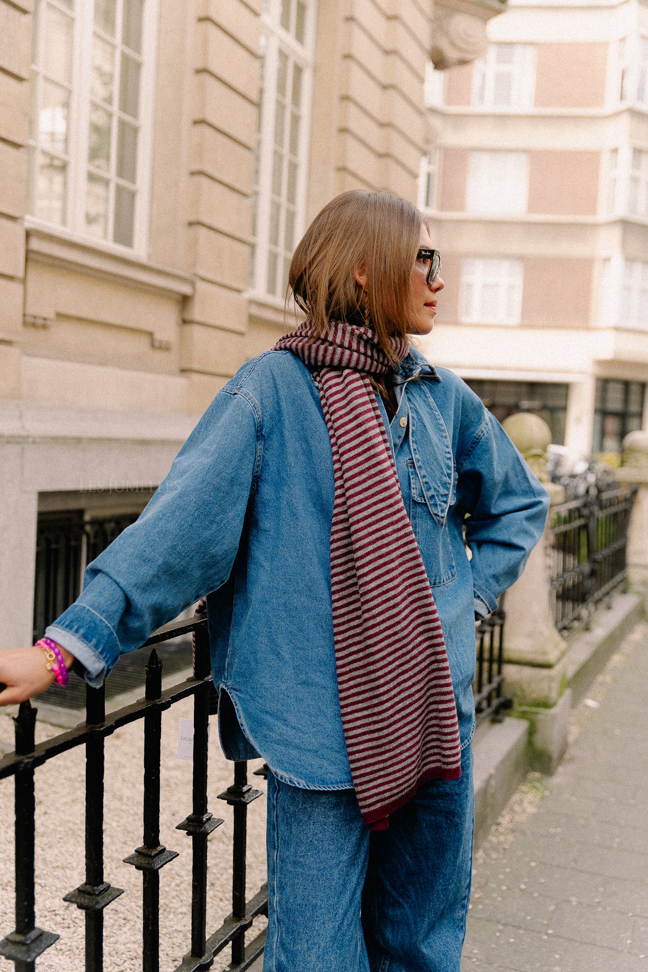 Écharpe rayée Florence gris/bordeaux