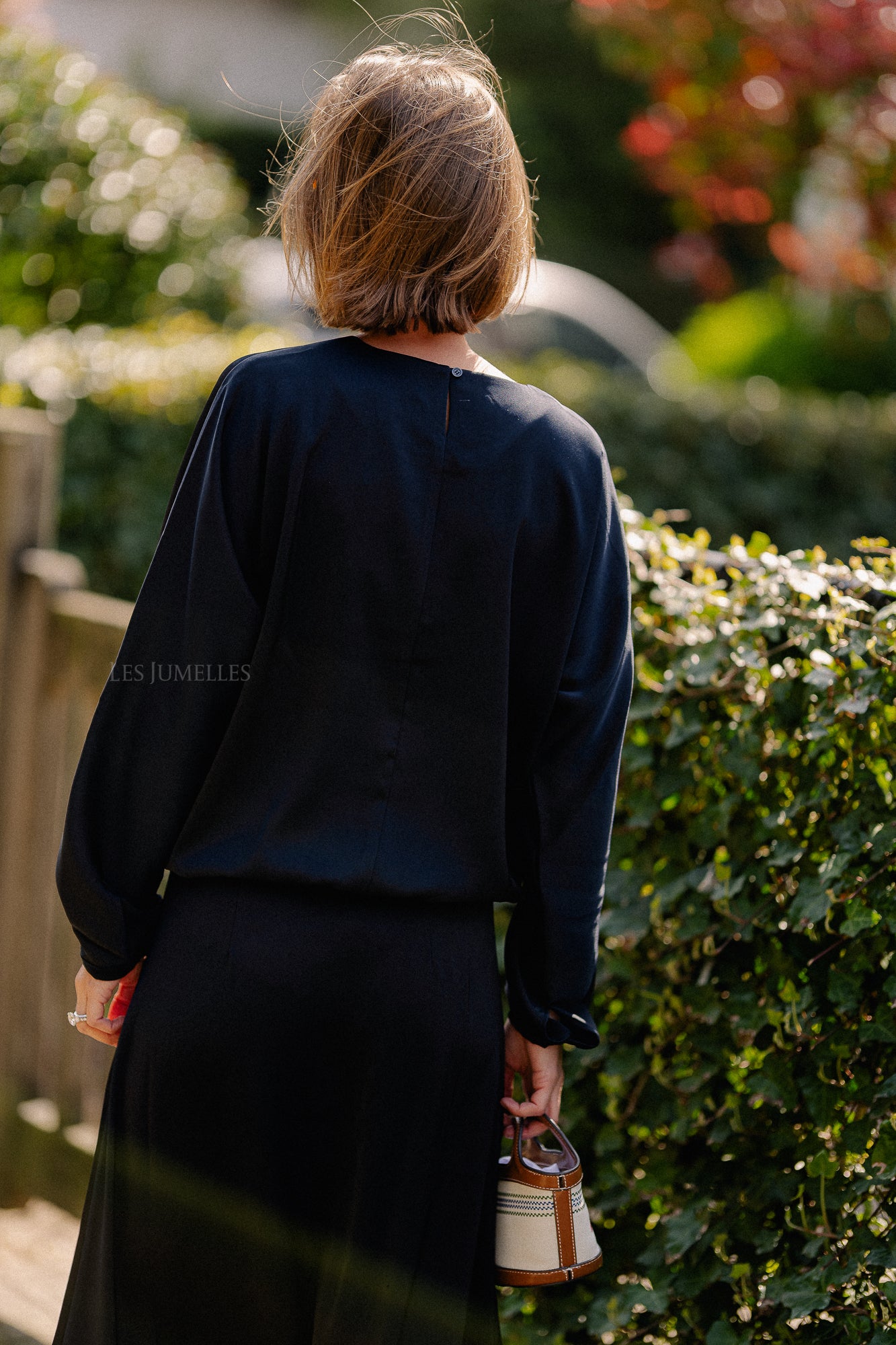 Manon satin top navy