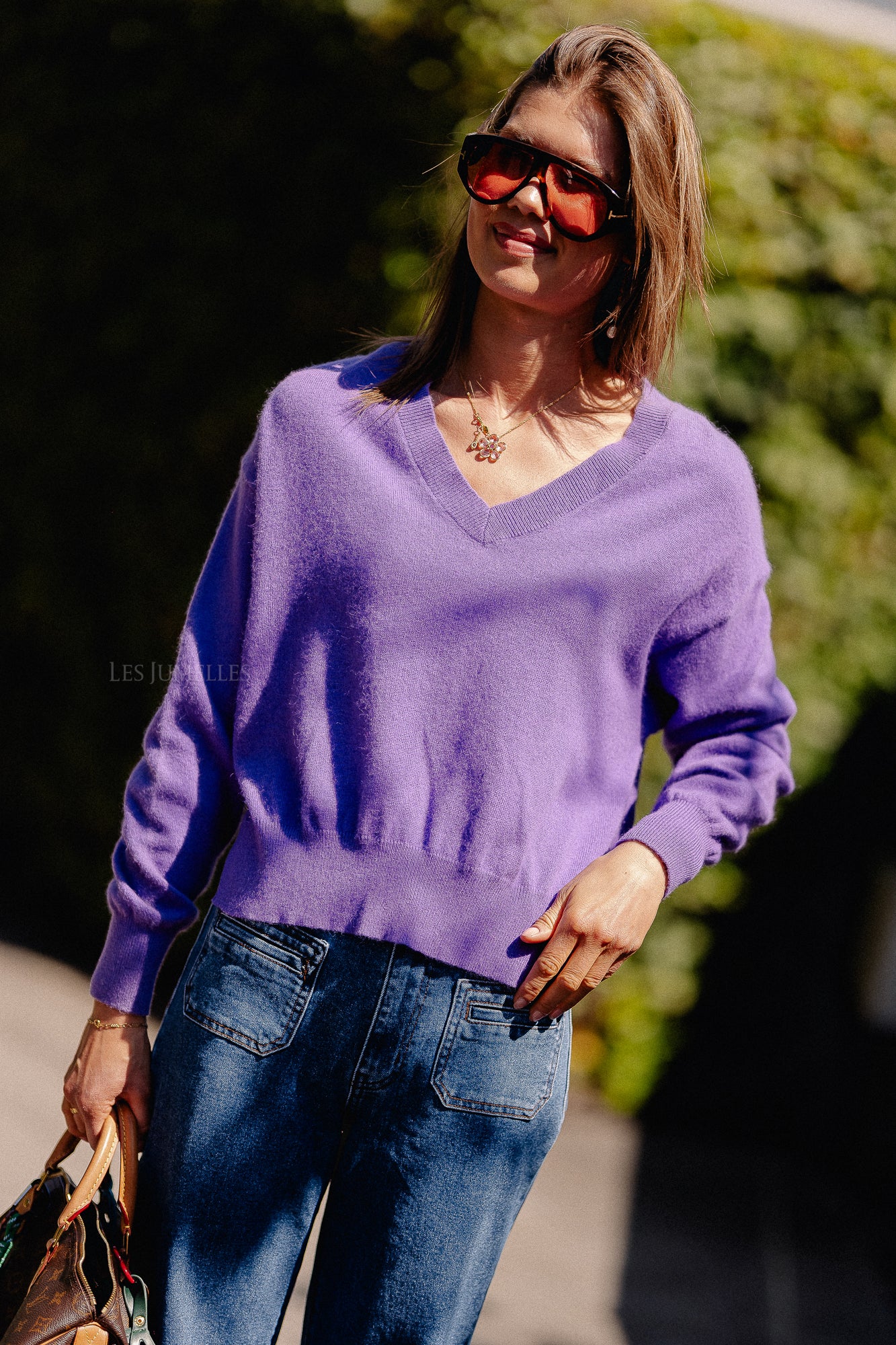 Cosette V-neck jumper violet