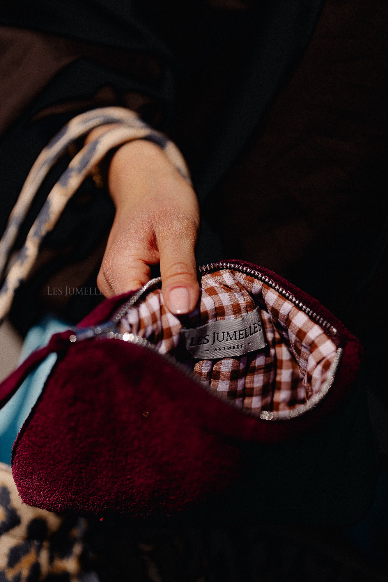 Pia make up bag burgundy
