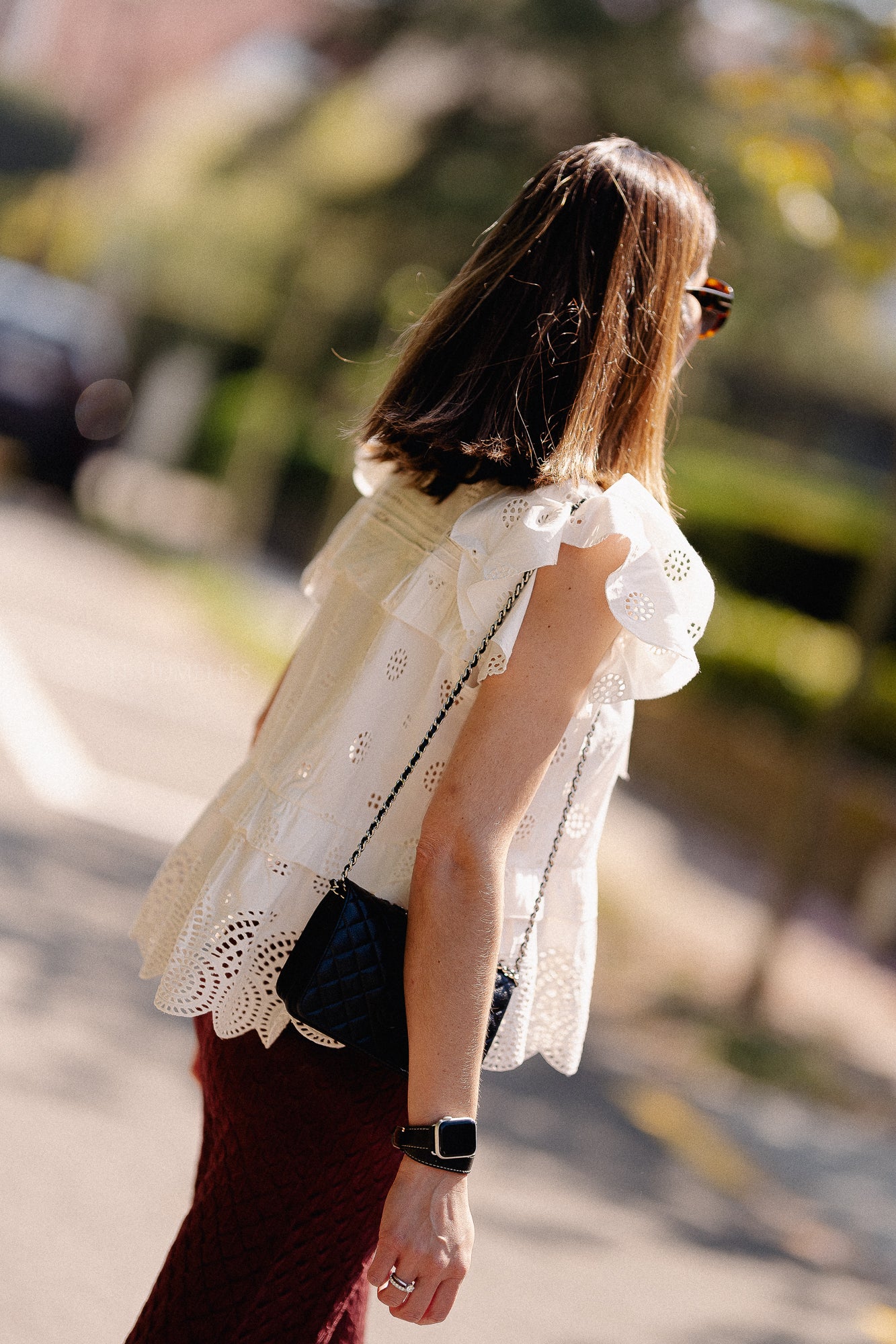 HazelSW top off white
