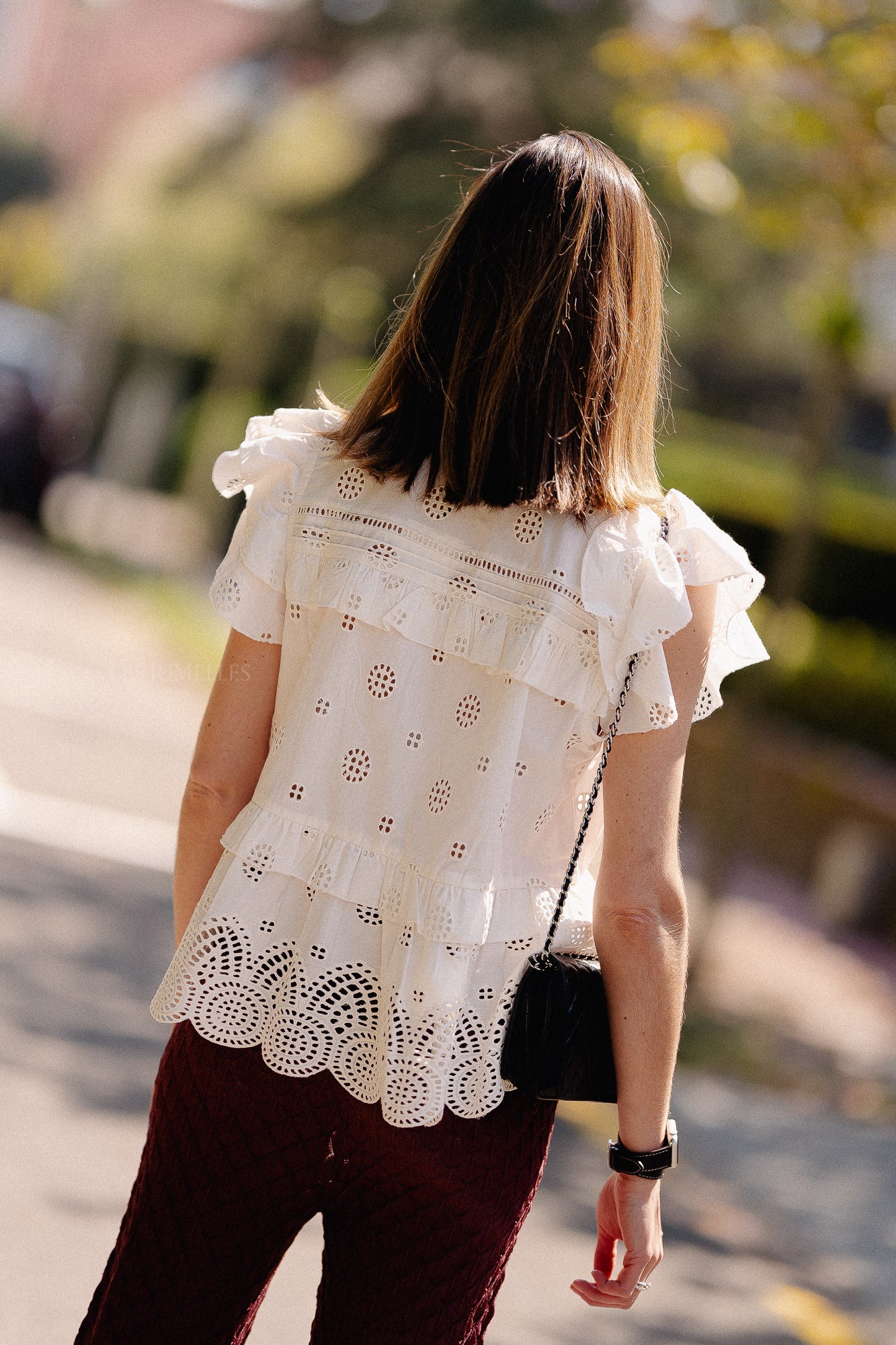 HazelSW top off white