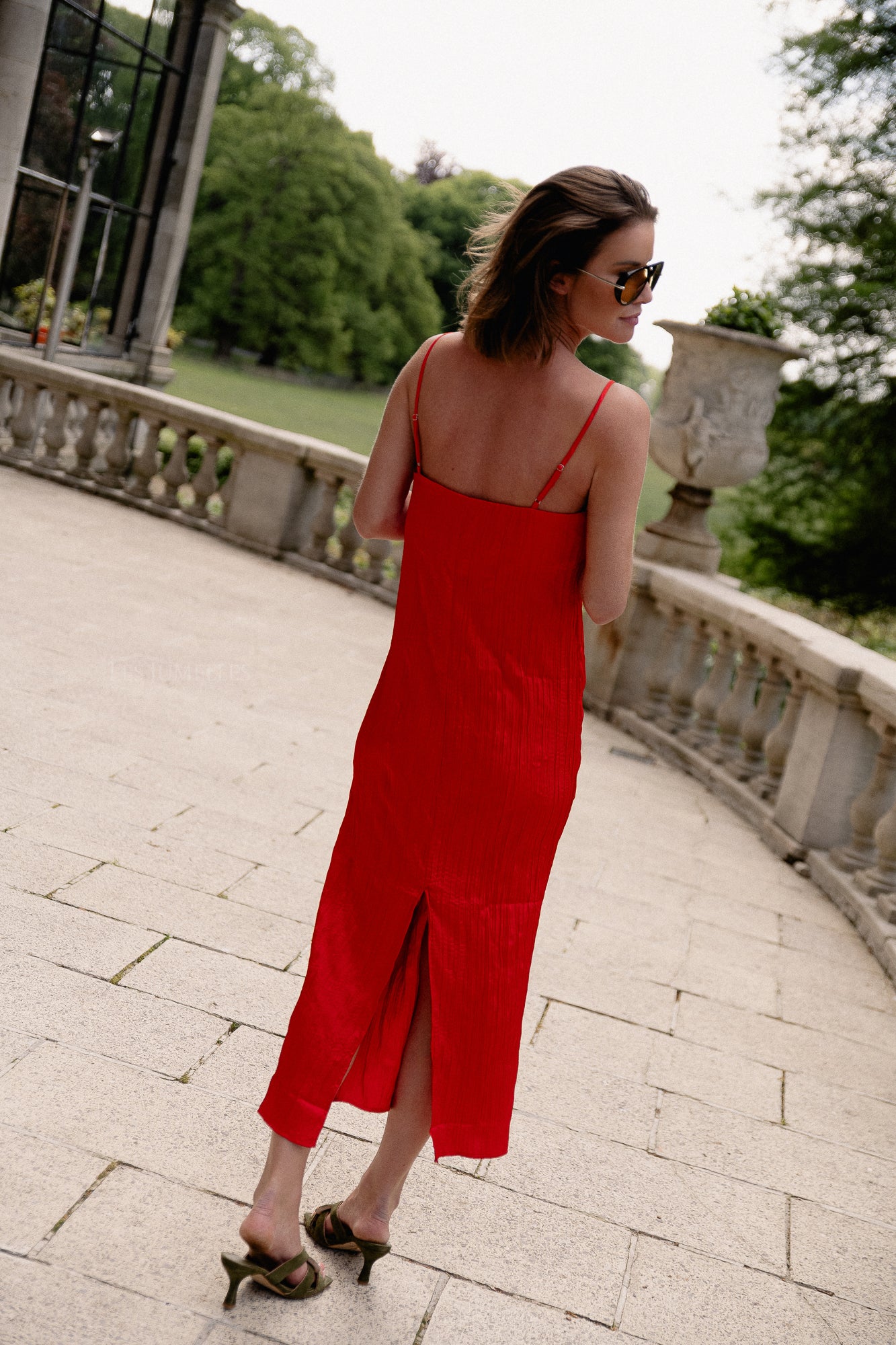 Rebekka dress high risk red