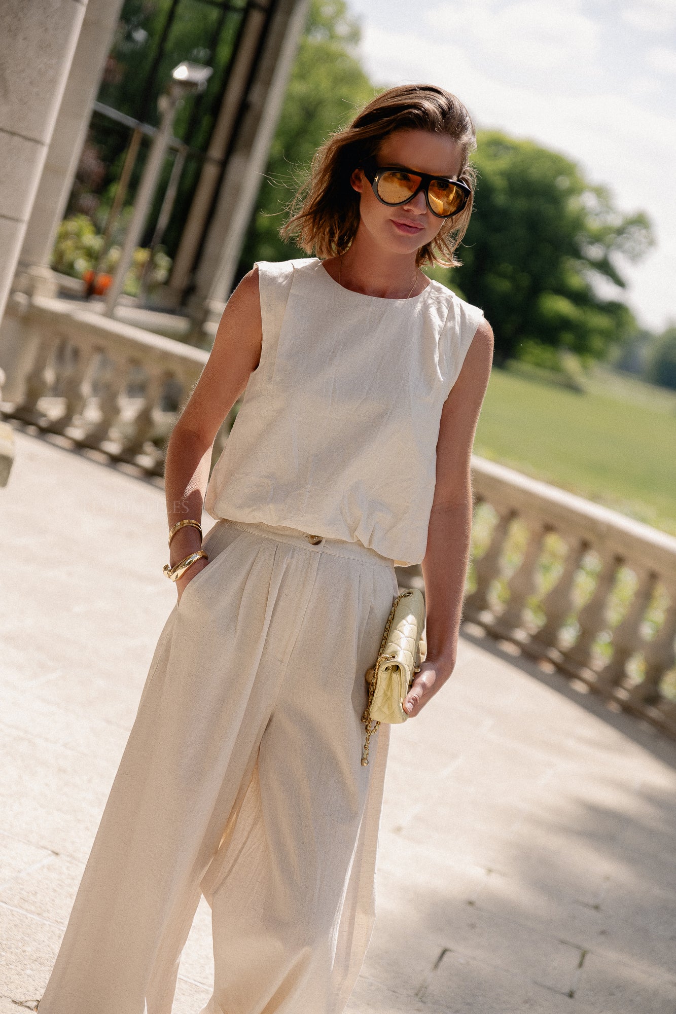 VIEtni O-neck short top super light natural melange