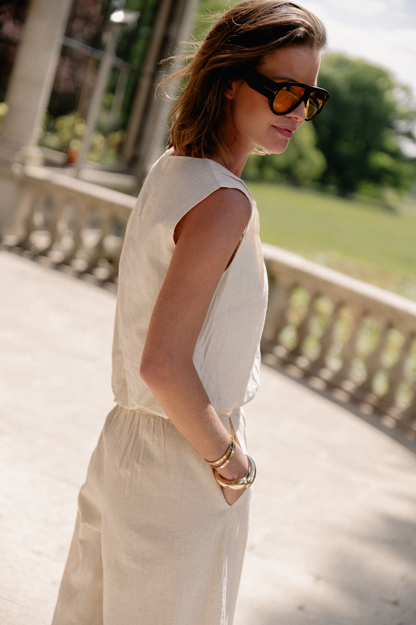 VIEtni O-neck short top super light natural melange