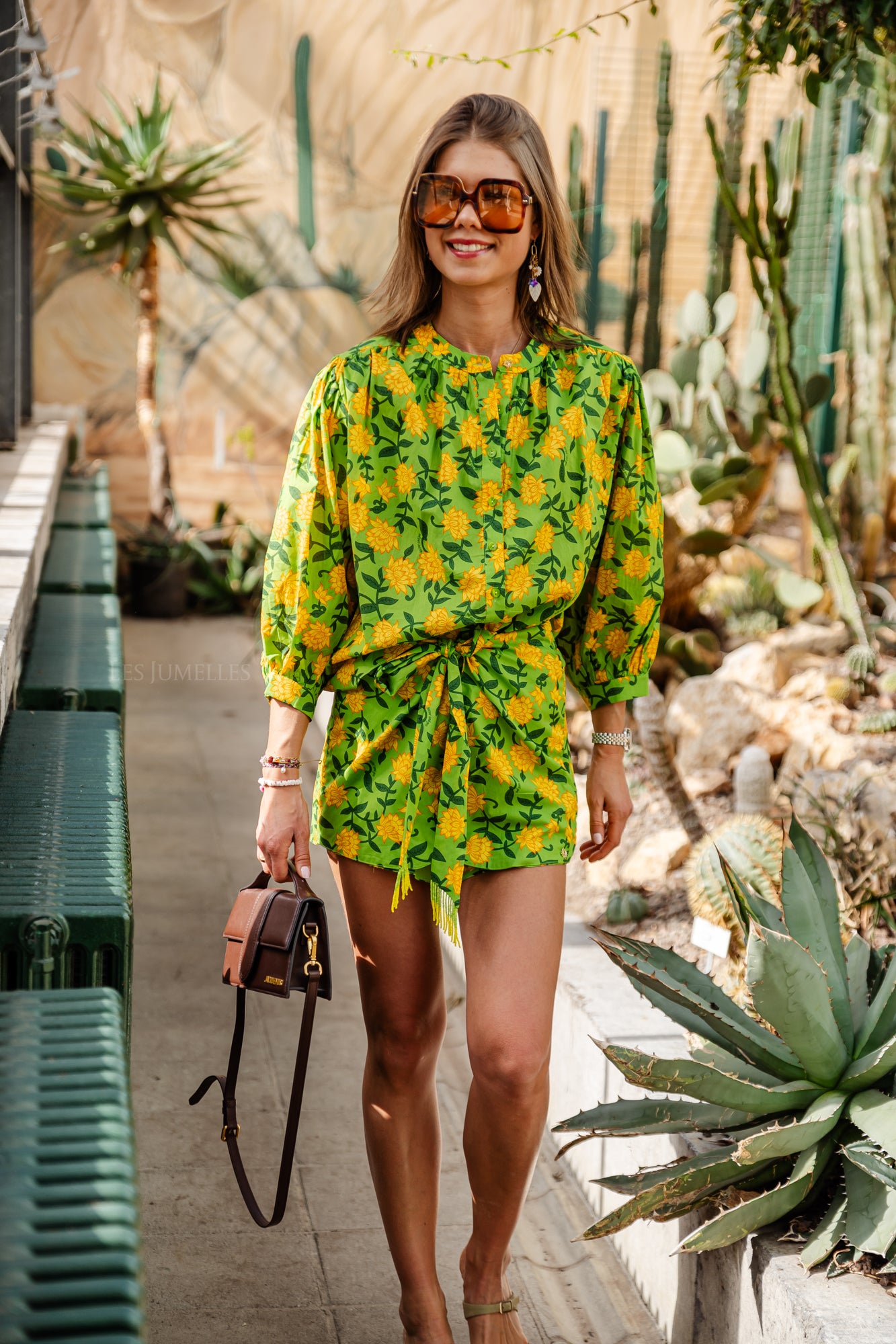 Felice LS blouse pineapple flower