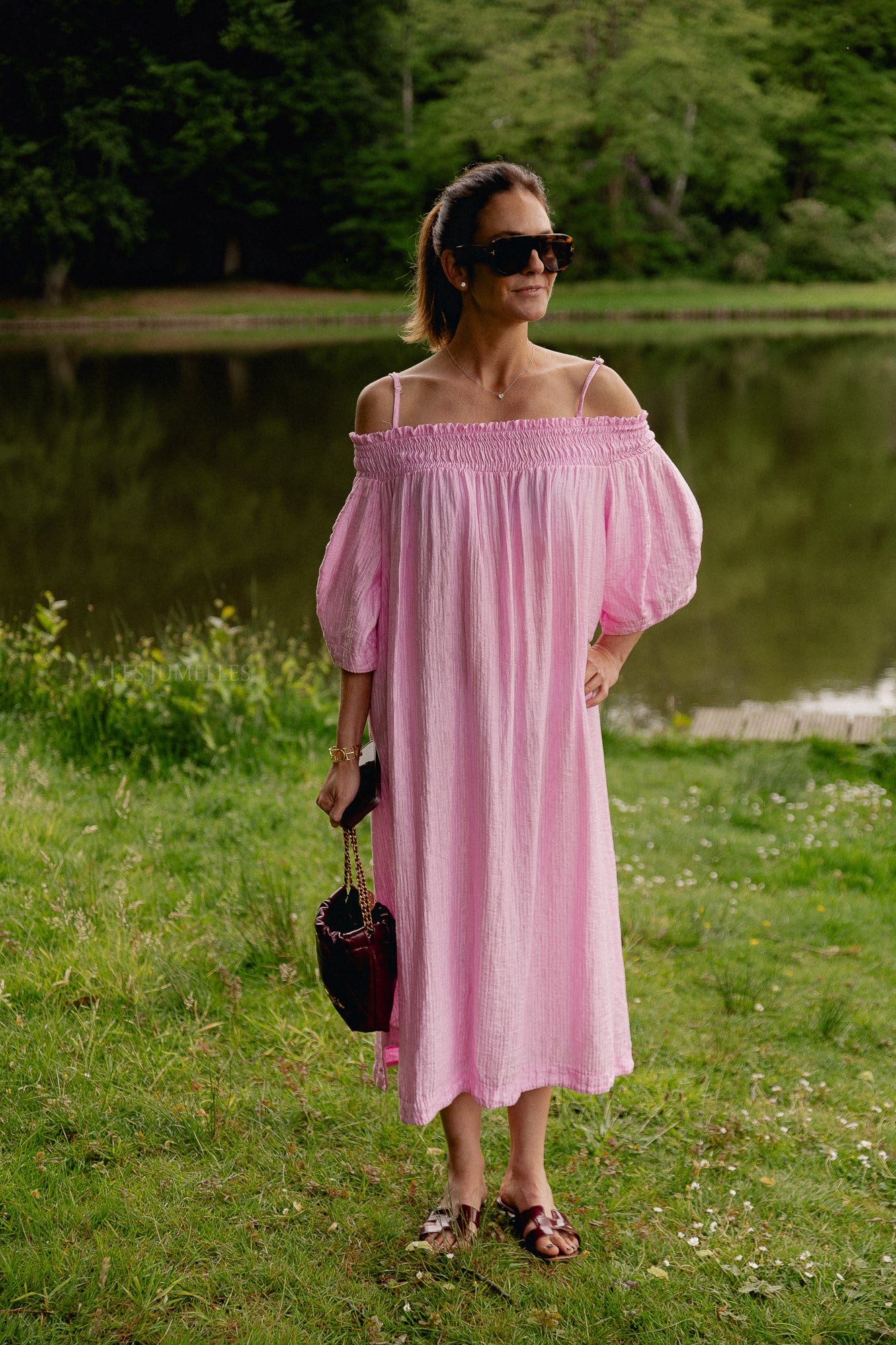 Judith off shoulder dress peony