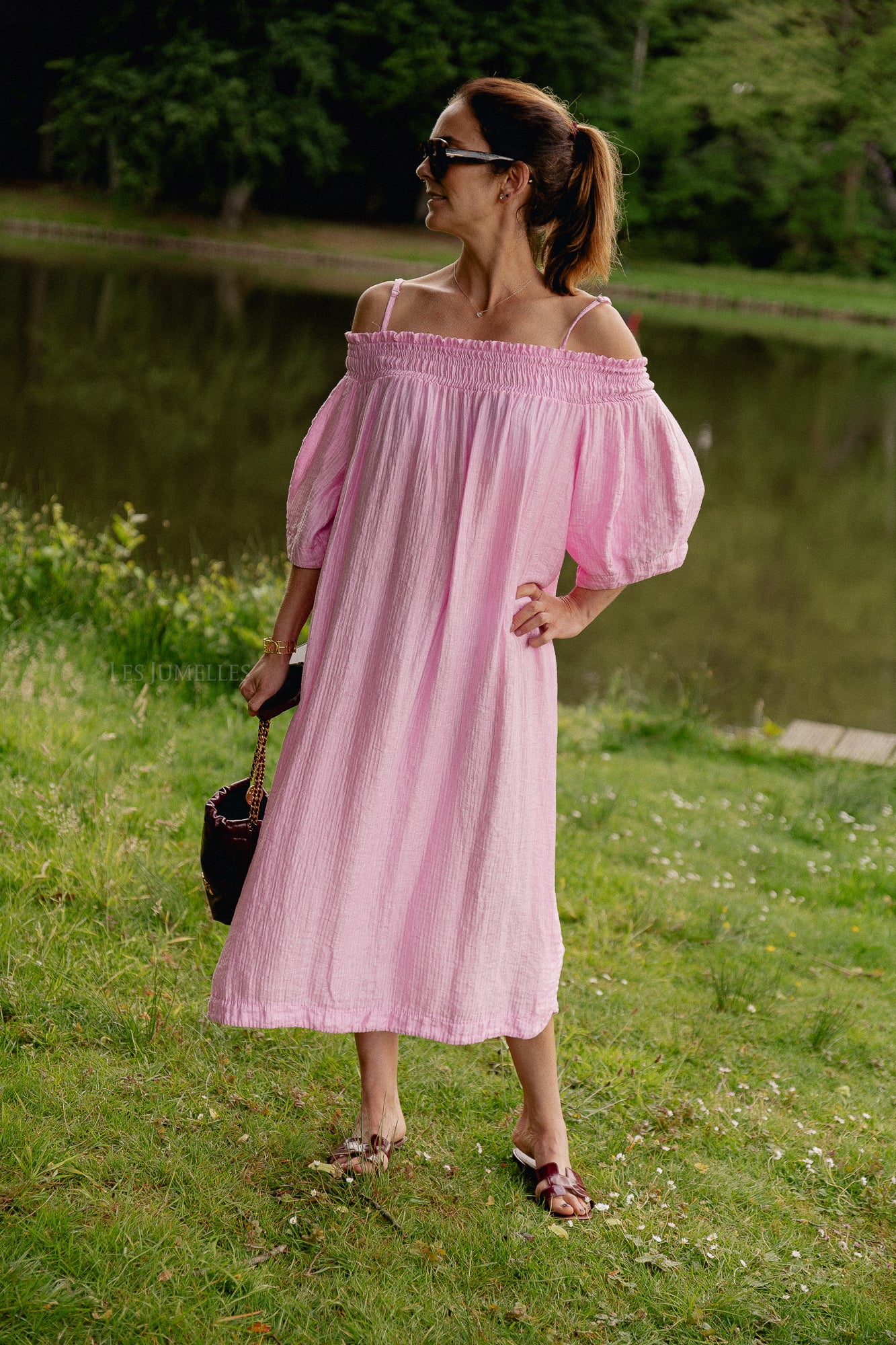 Judith off shoulder dress peony