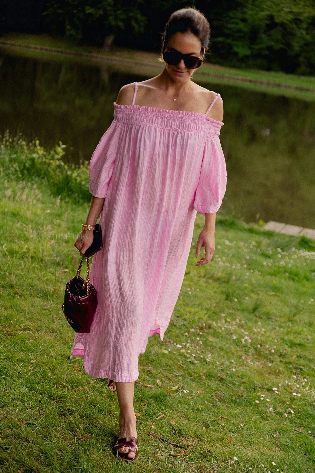 Judith off shoulder dress peony