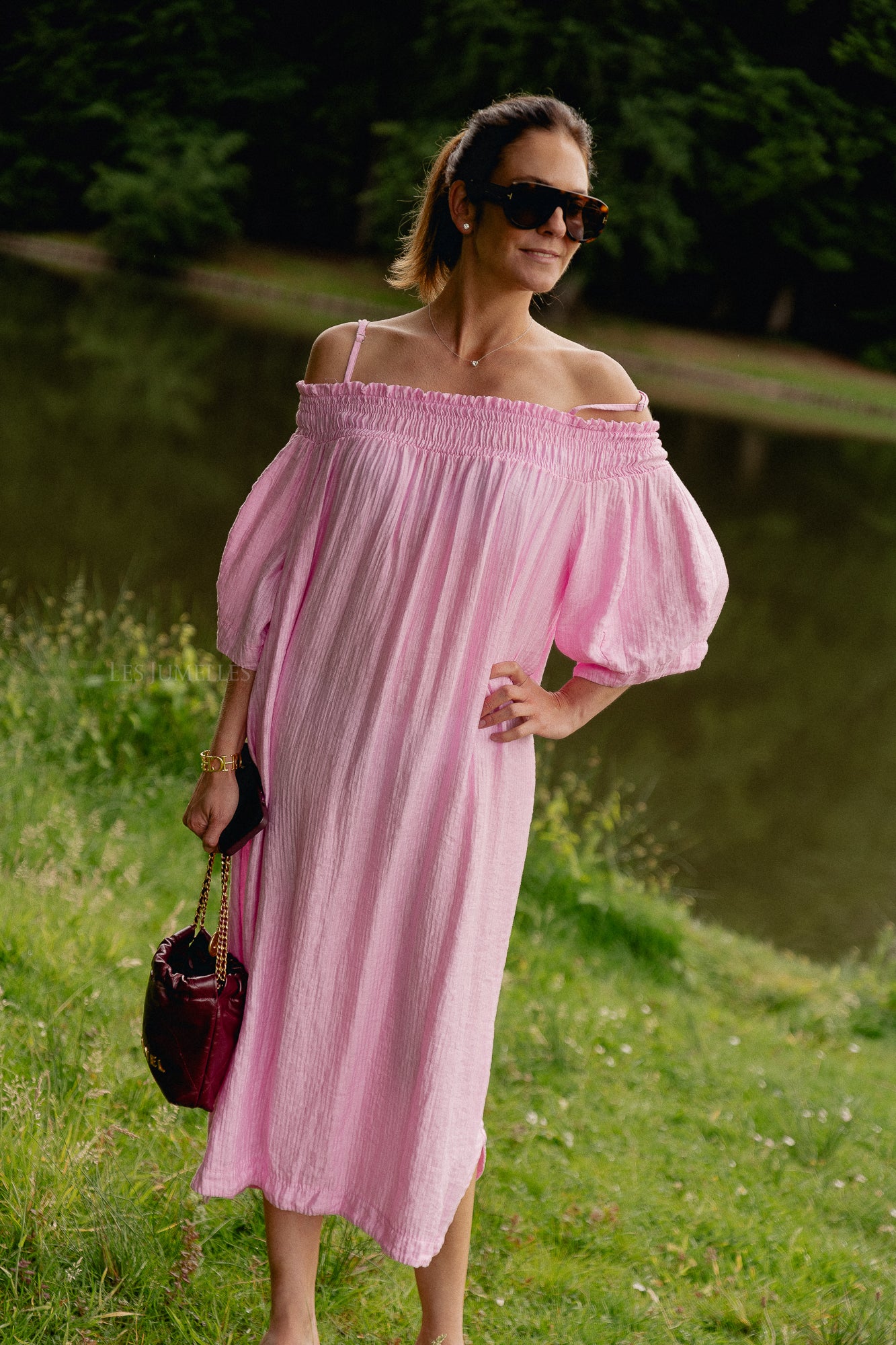 Judith off shoulder dress peony