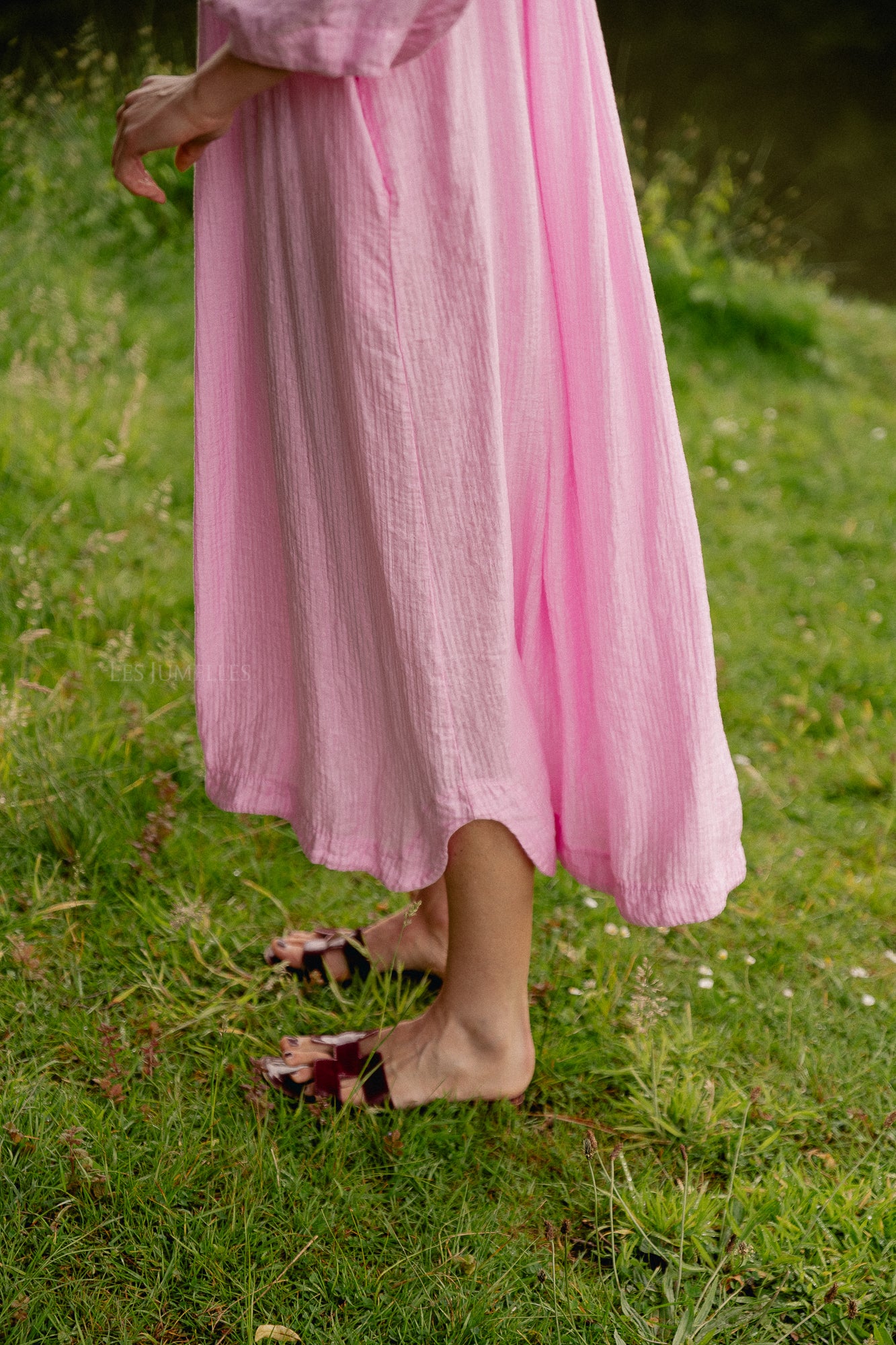 Judith off shoulder dress peony