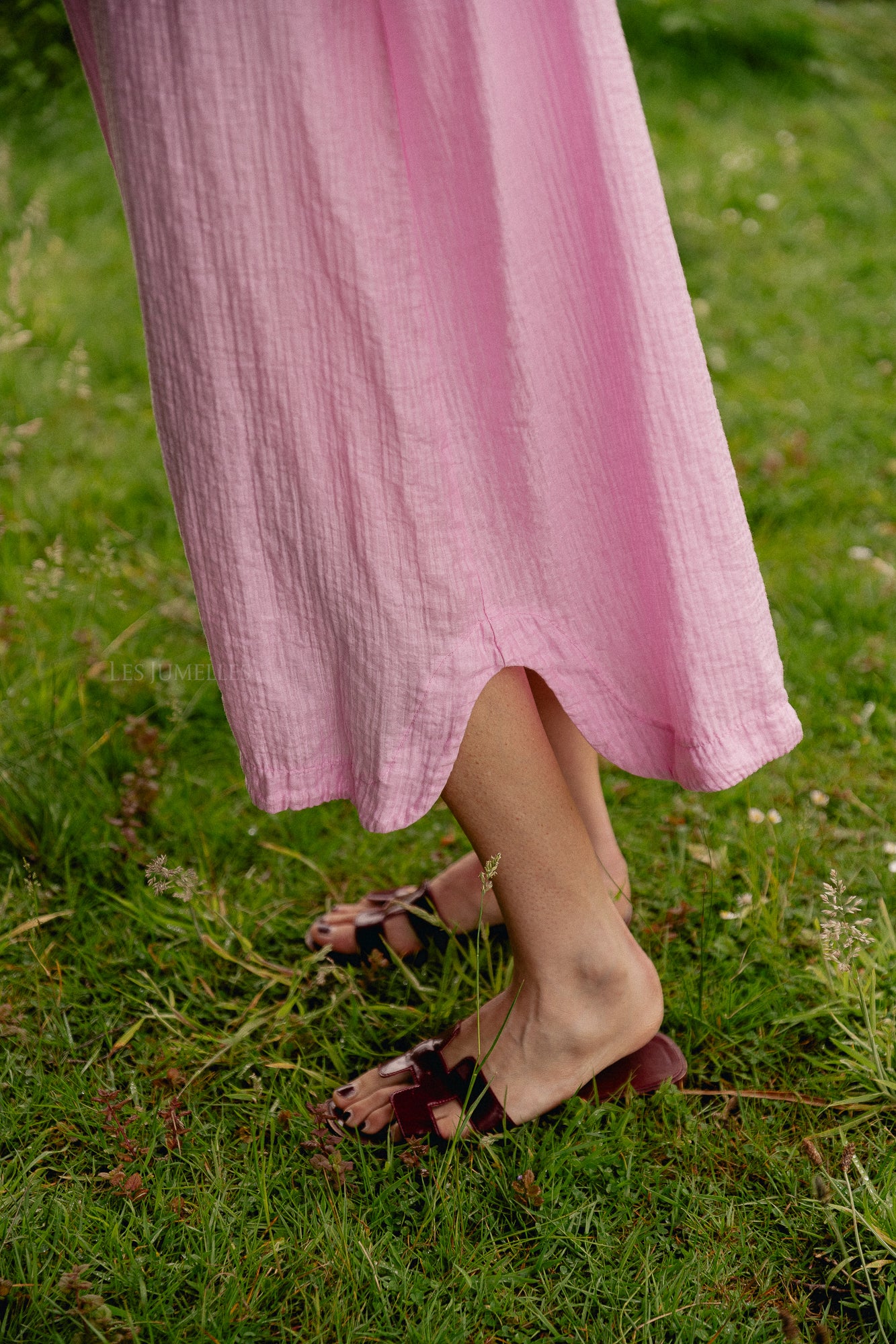 Judith off shoulder dress peony