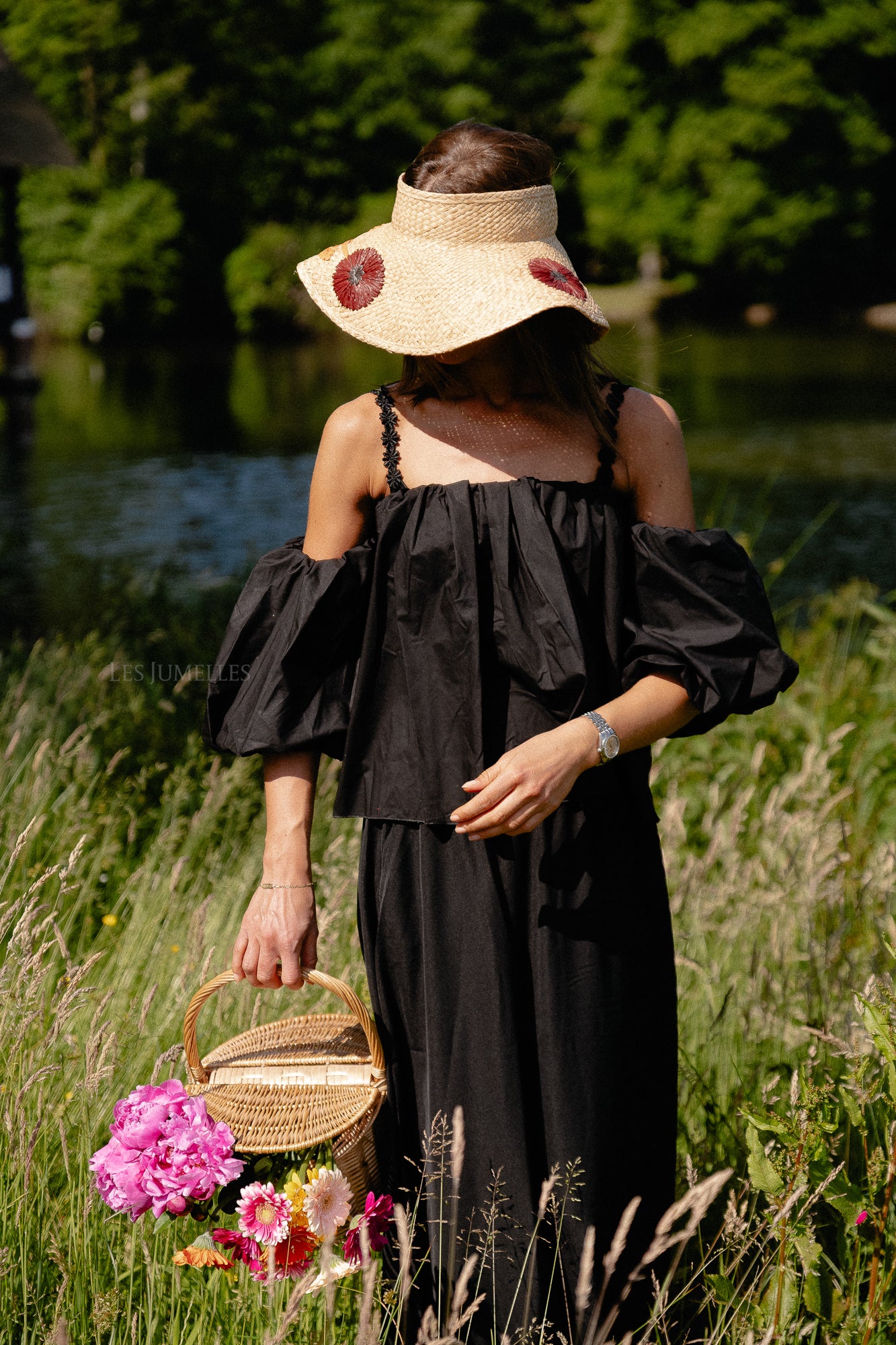 Fran off shoulder cropped blouse black