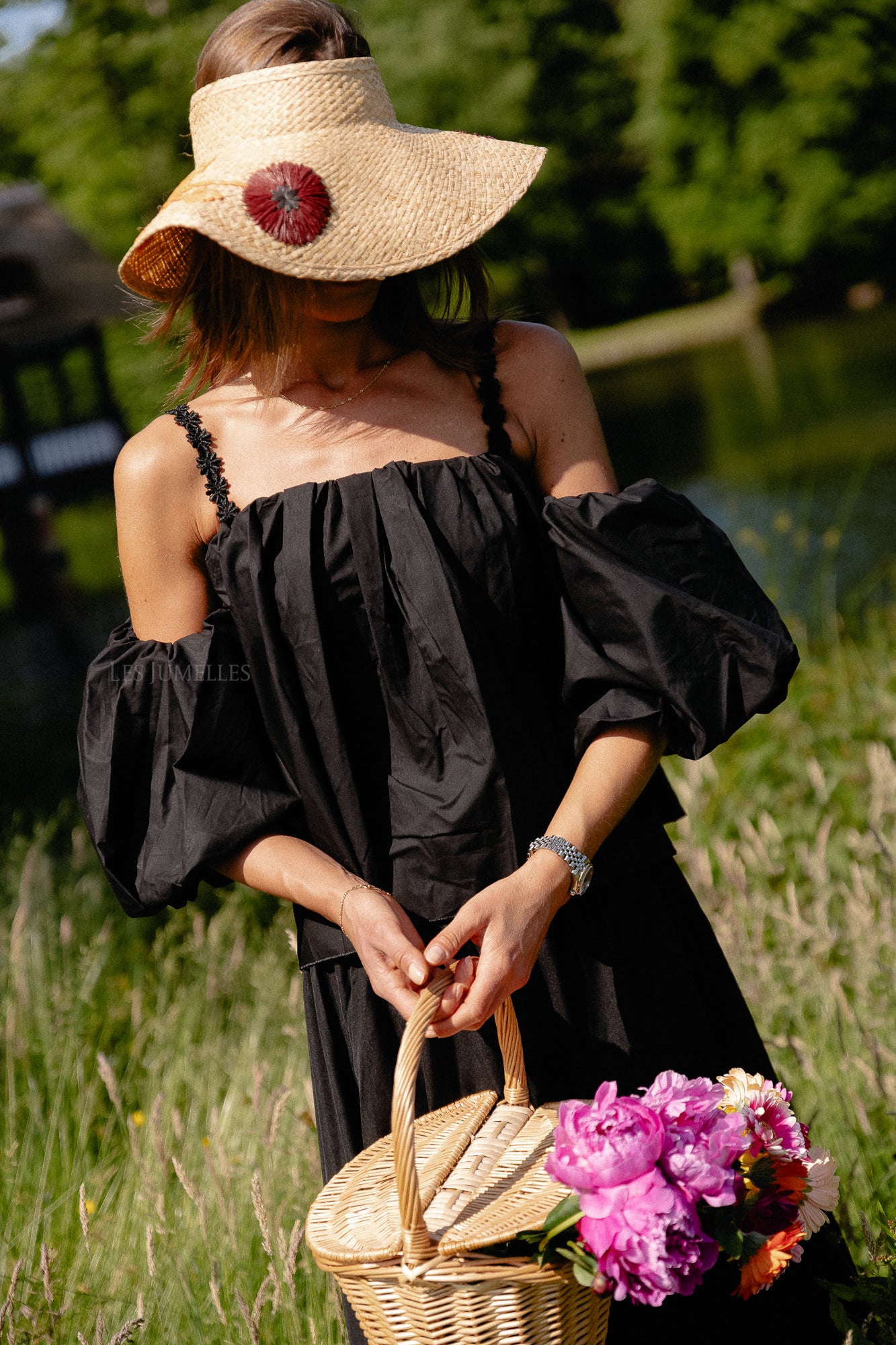 Fran off shoulder cropped blouse black