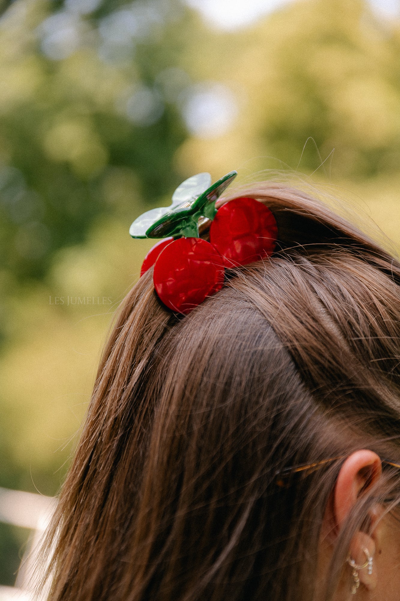 Big cherry hair clip