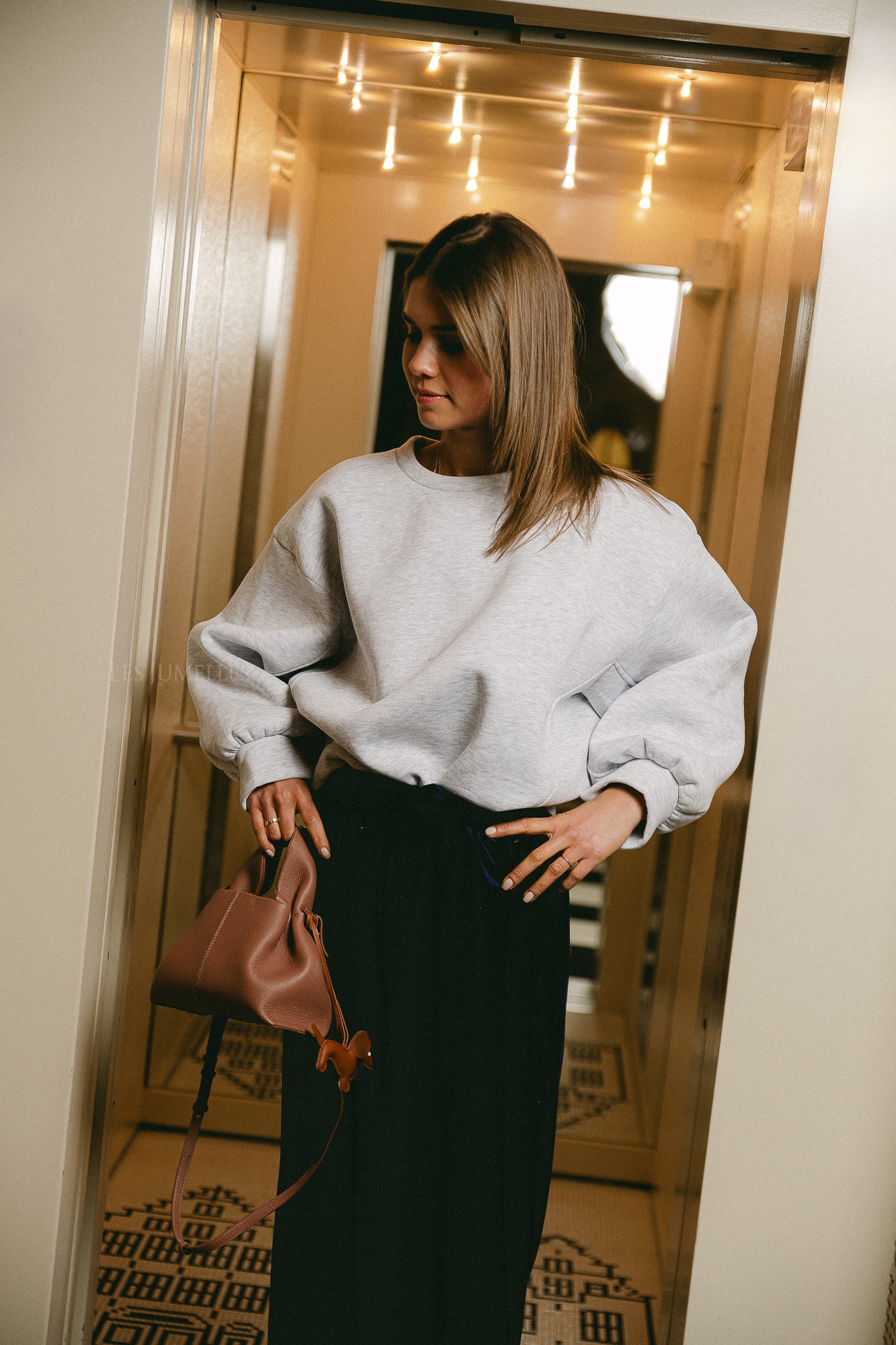 Stella sweater light grey