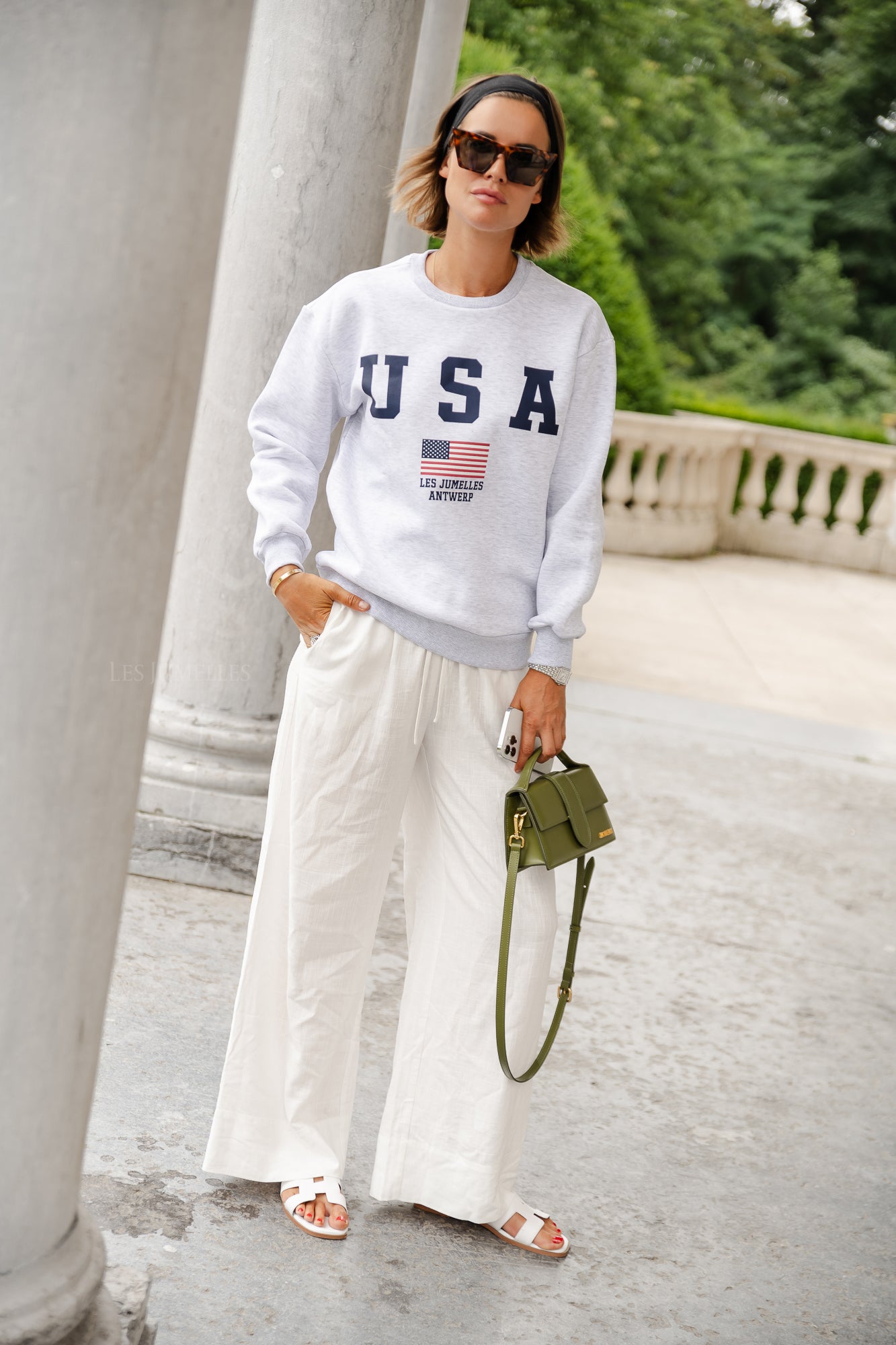 <tc>Sweatshirt USA gris clair</tc>