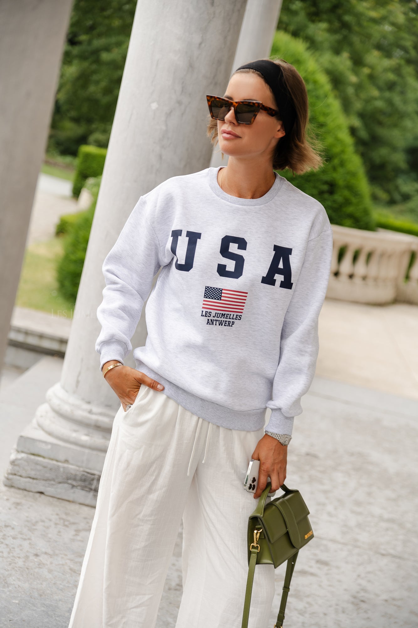 <tc>Sweatshirt USA gris clair</tc>
