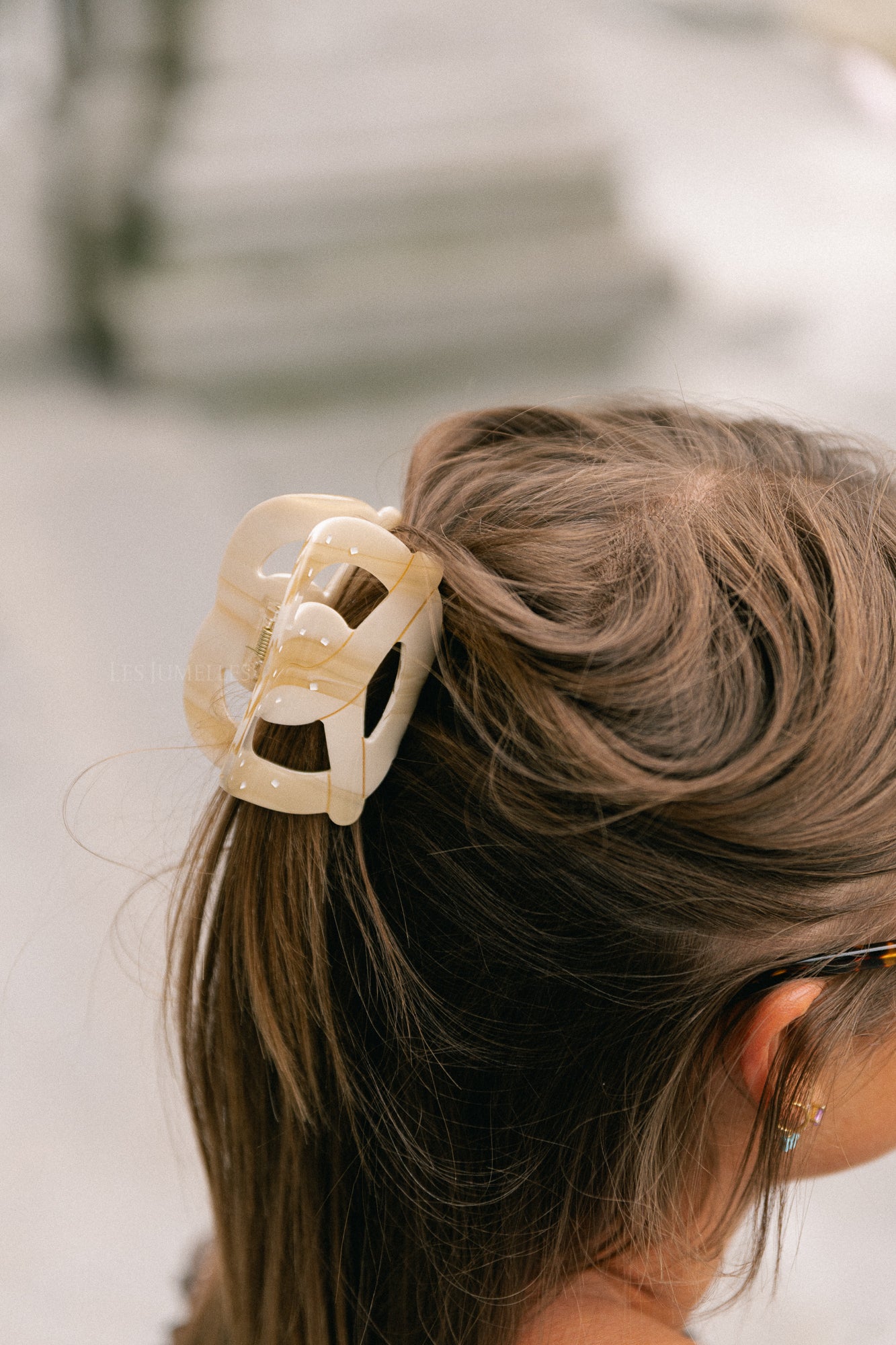 Pretzel hair clip cream