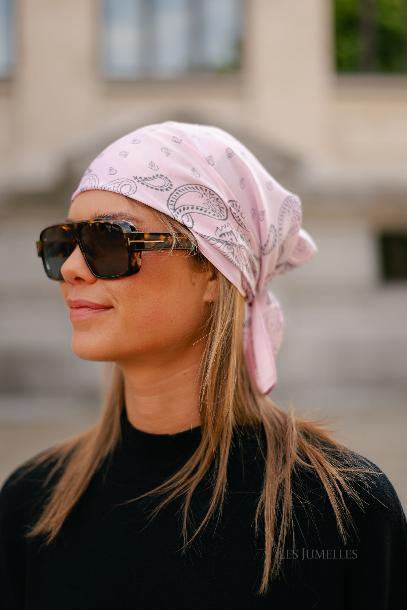 Farm girl scarf pink