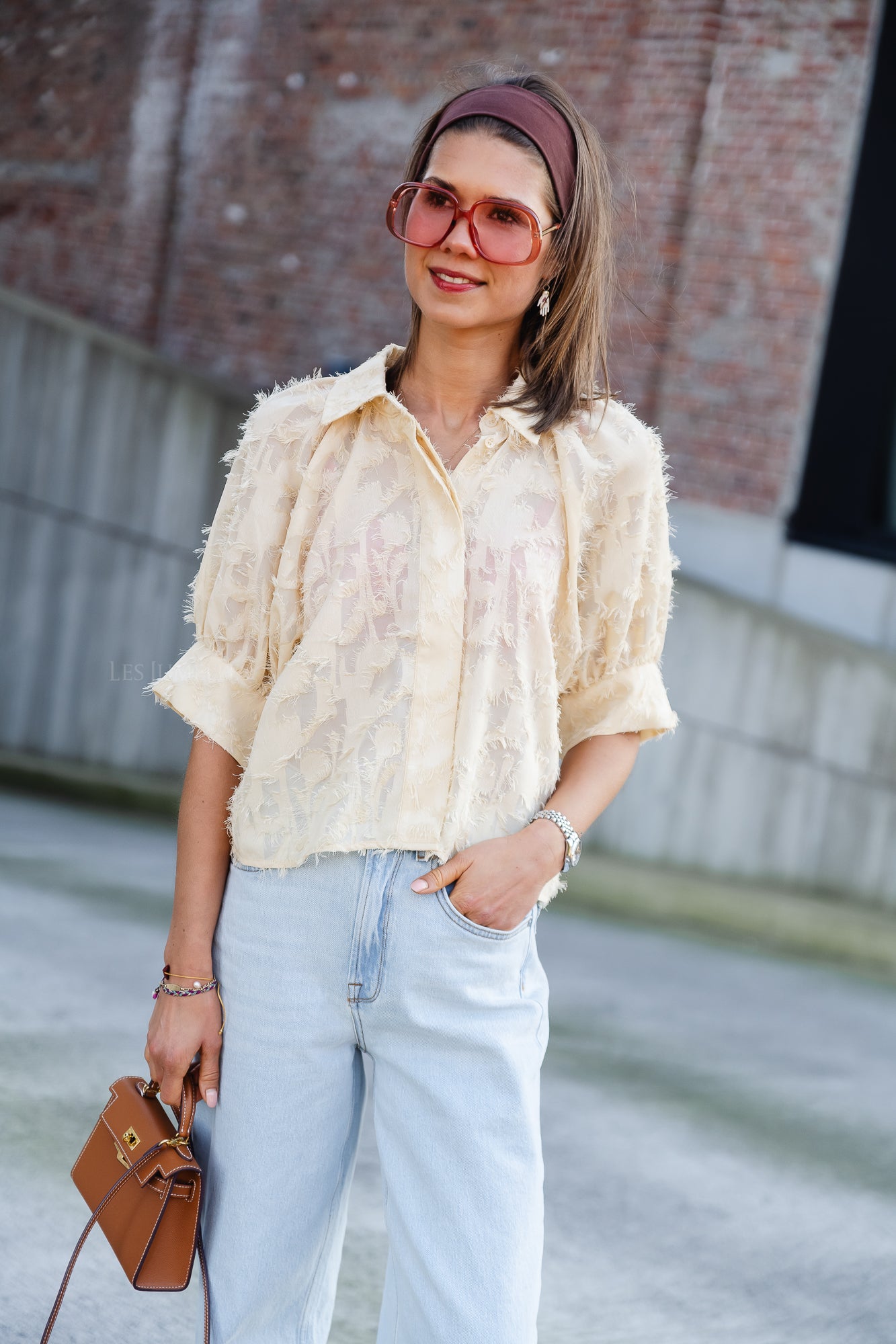 Marienne blouse met delicate textuur beige