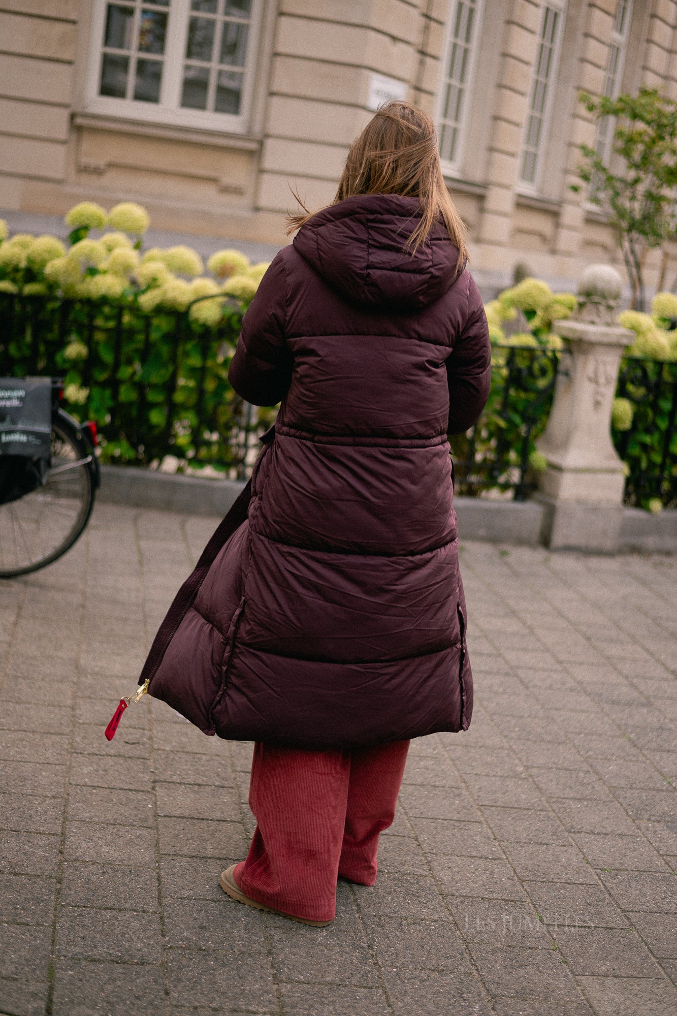 Yitty coat dark fudge