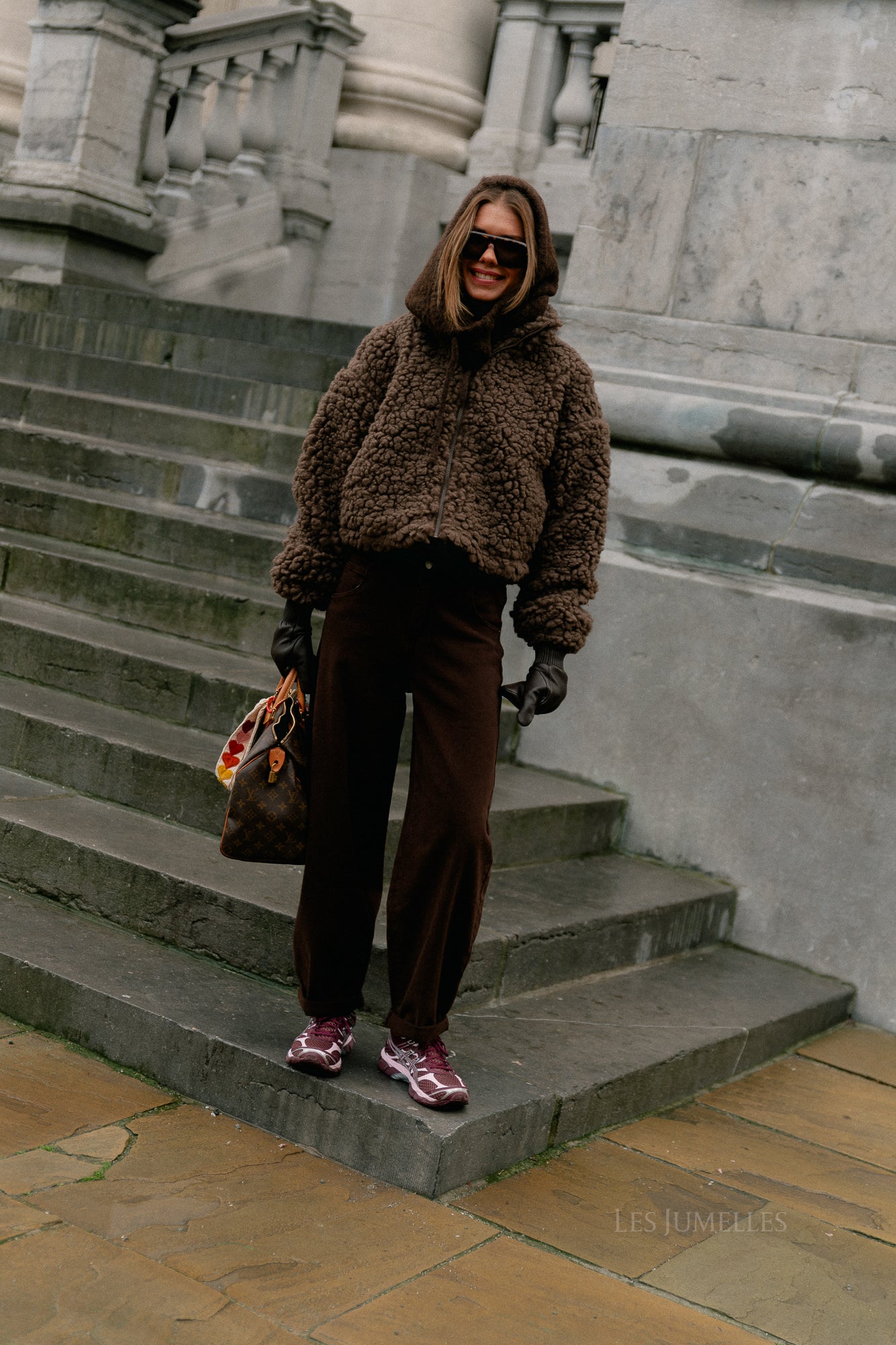 Gisele balloon jeans hot chocolate