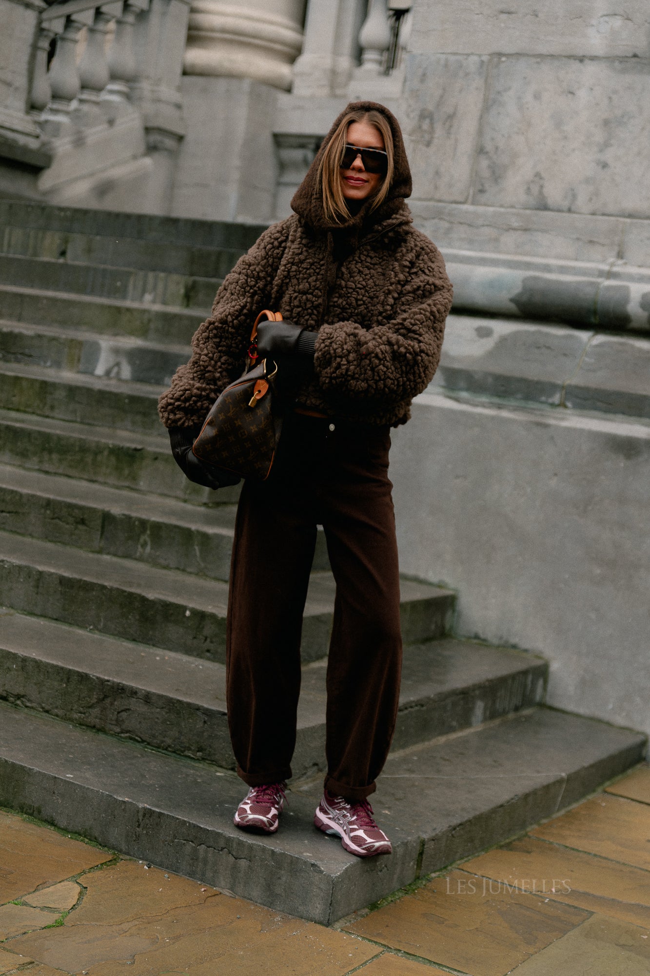 Gisele balloon jeans hot chocolate