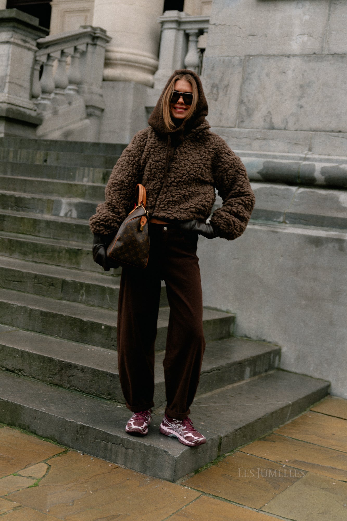 Gisele balloon jeans hot chocolate