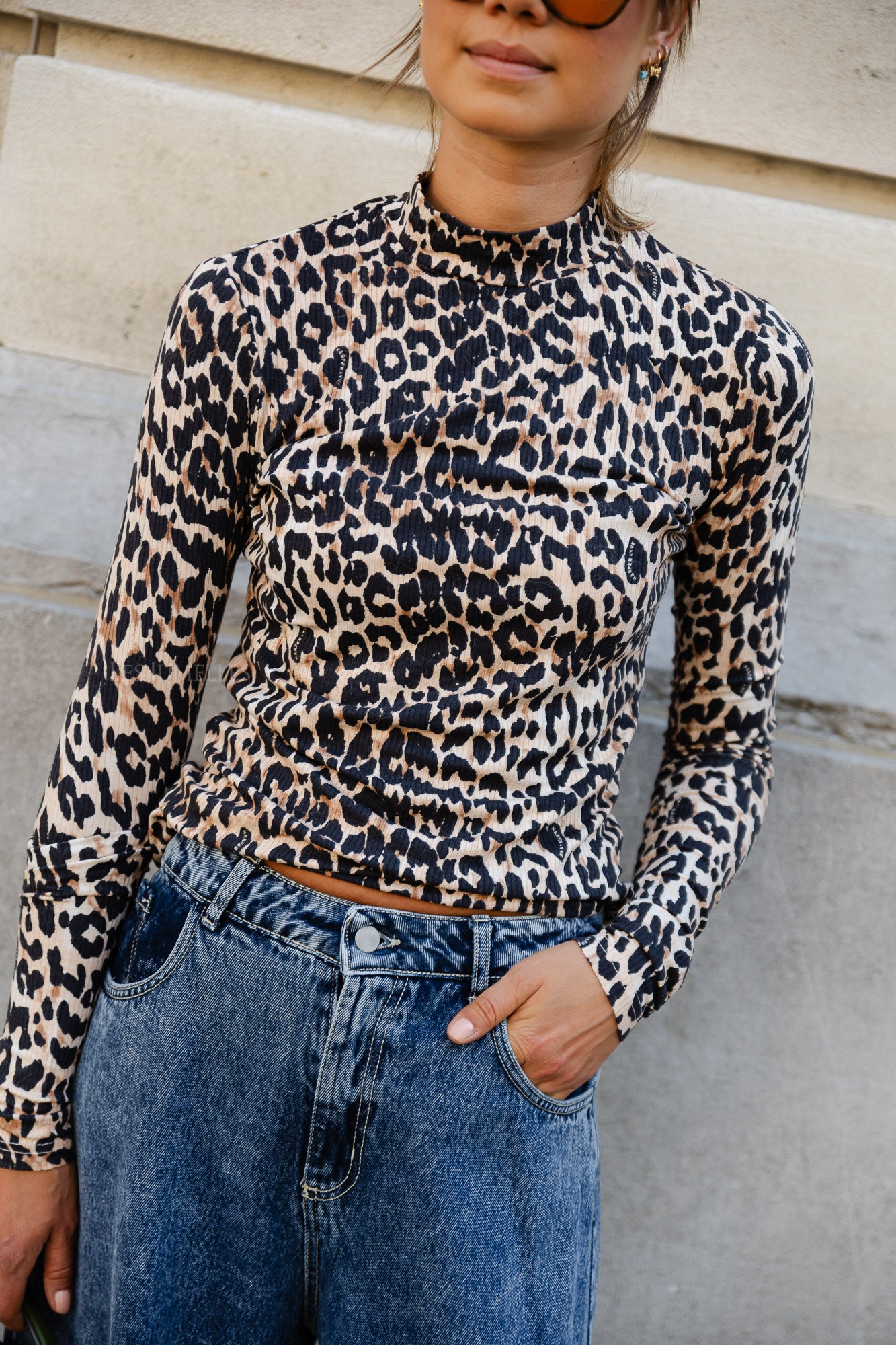 Lexie Langarm-Leoparden