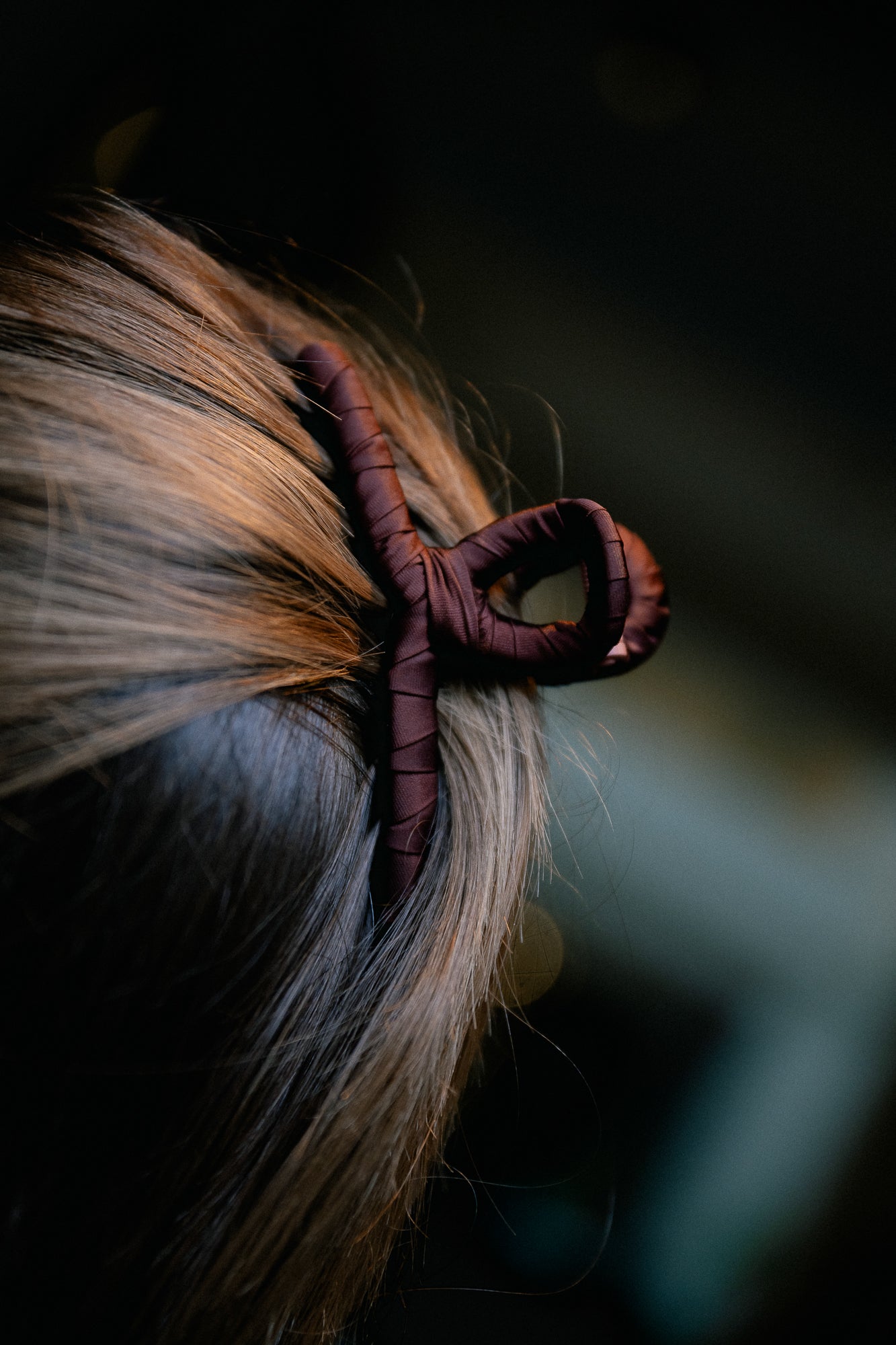 Luster Celabrina hair claw brown tortoise