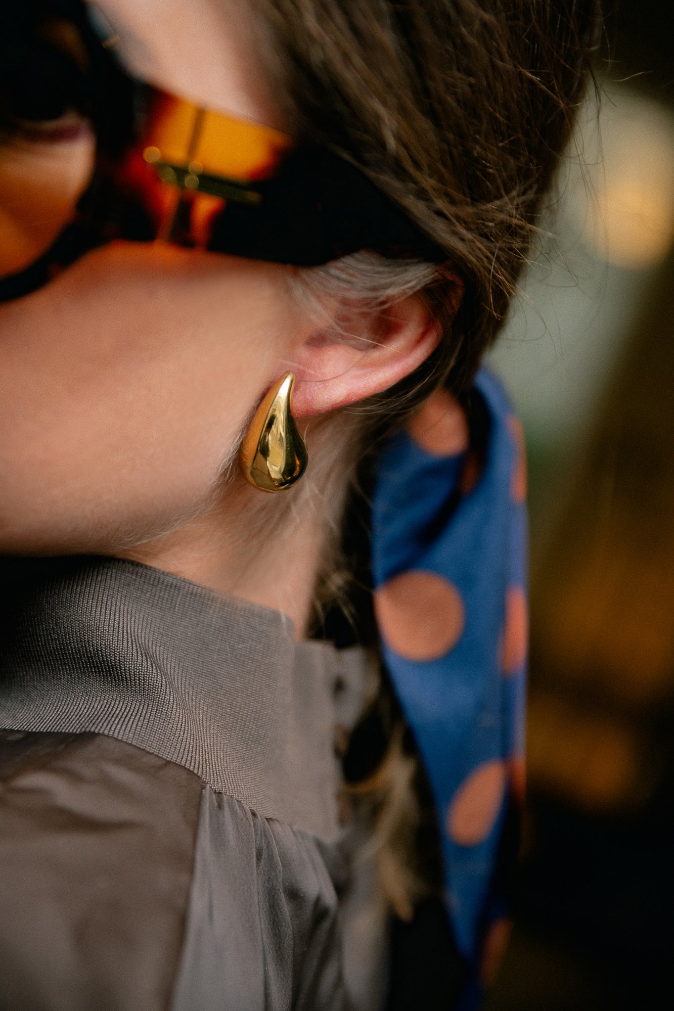 Big drop earrings gold