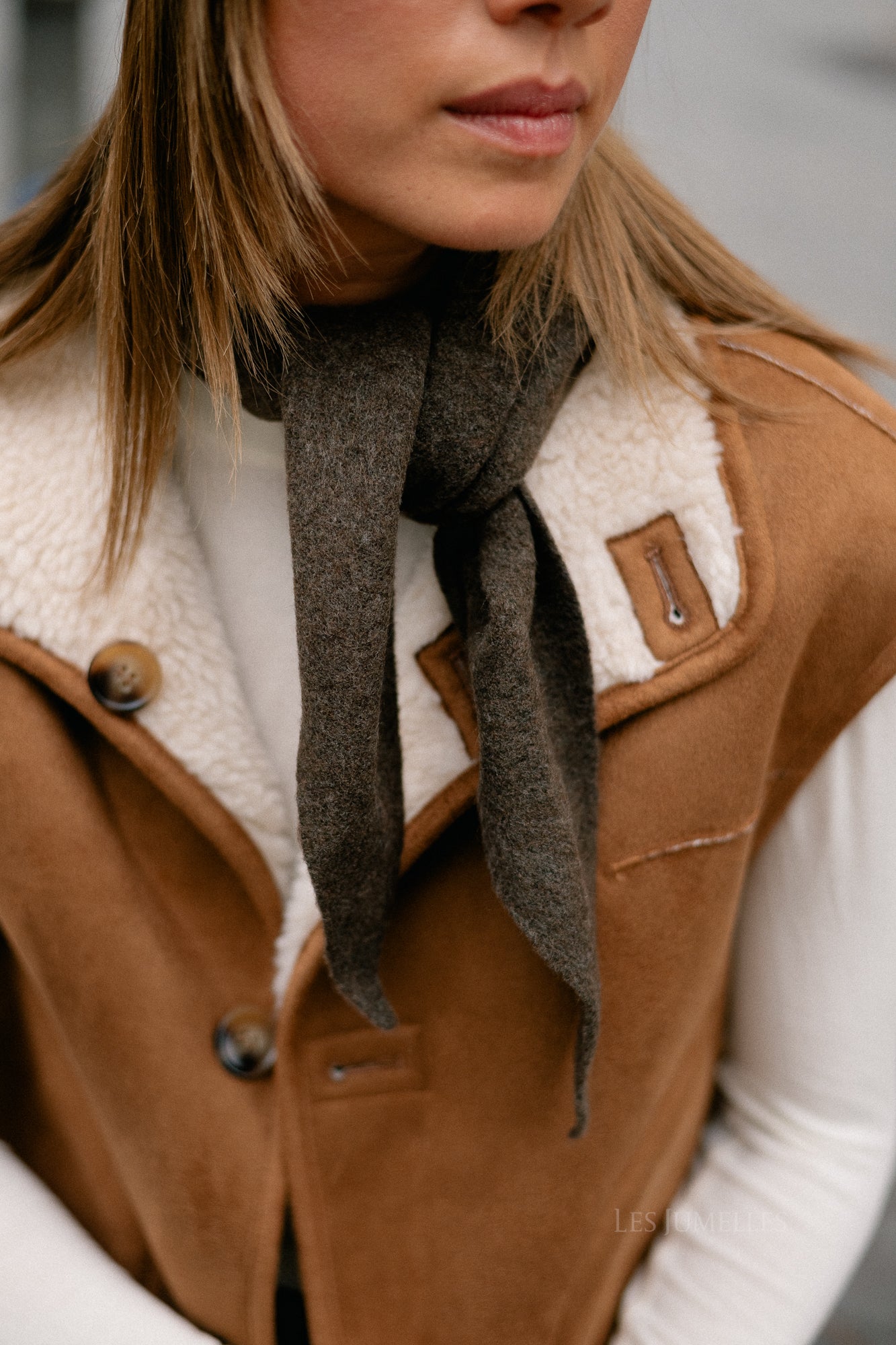 Margaux scarf brown