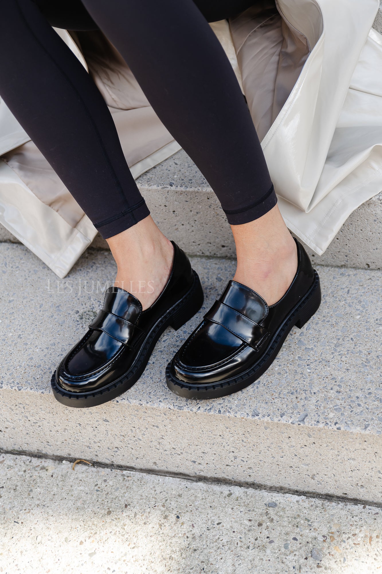 Madison-Slipper schwarz