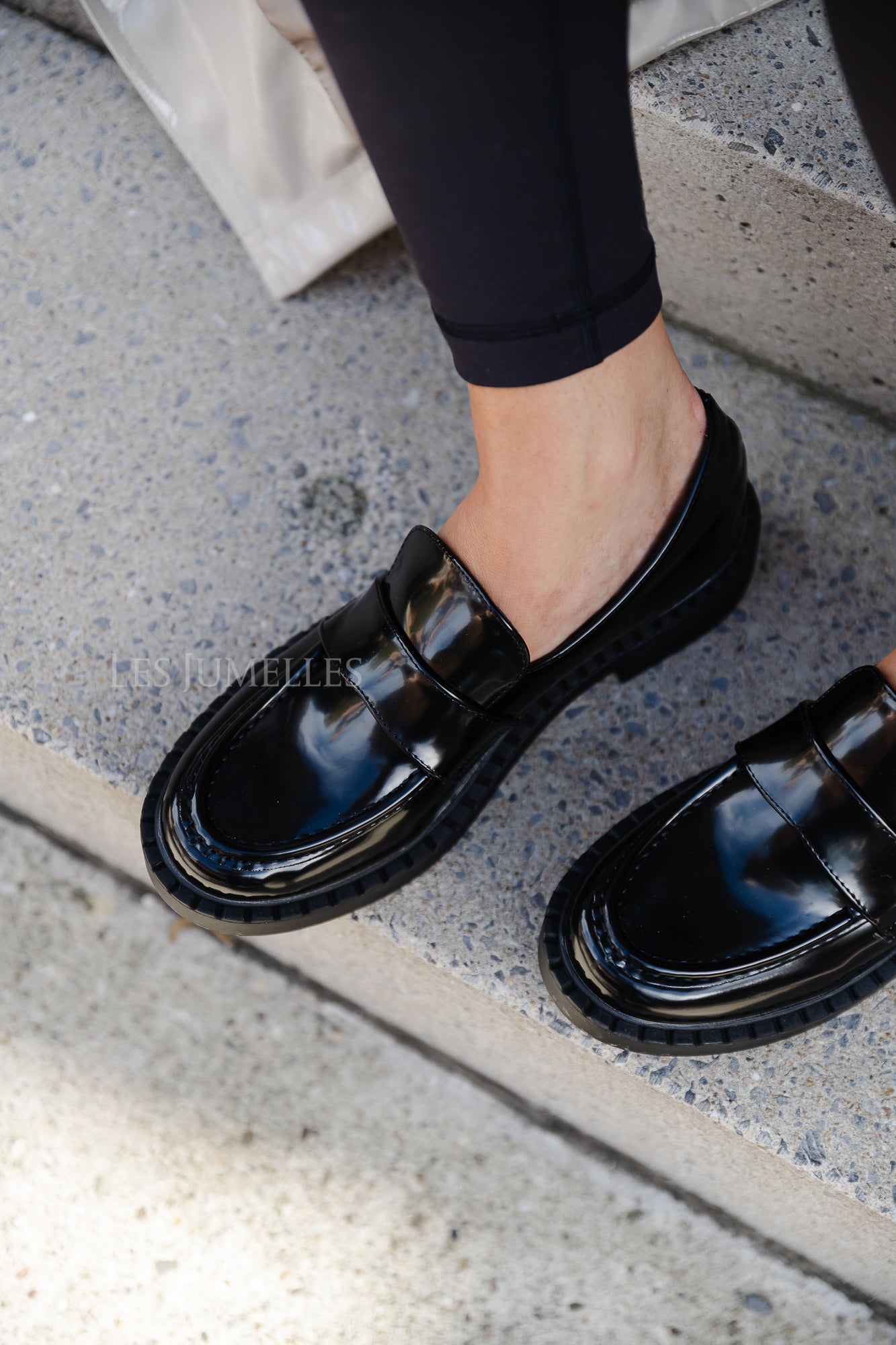 Madison-Slipper schwarz