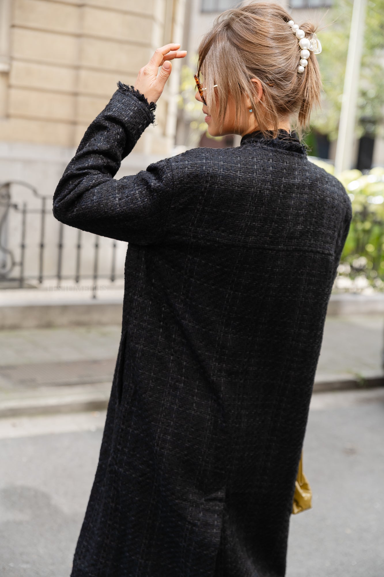 Thalisa coat black