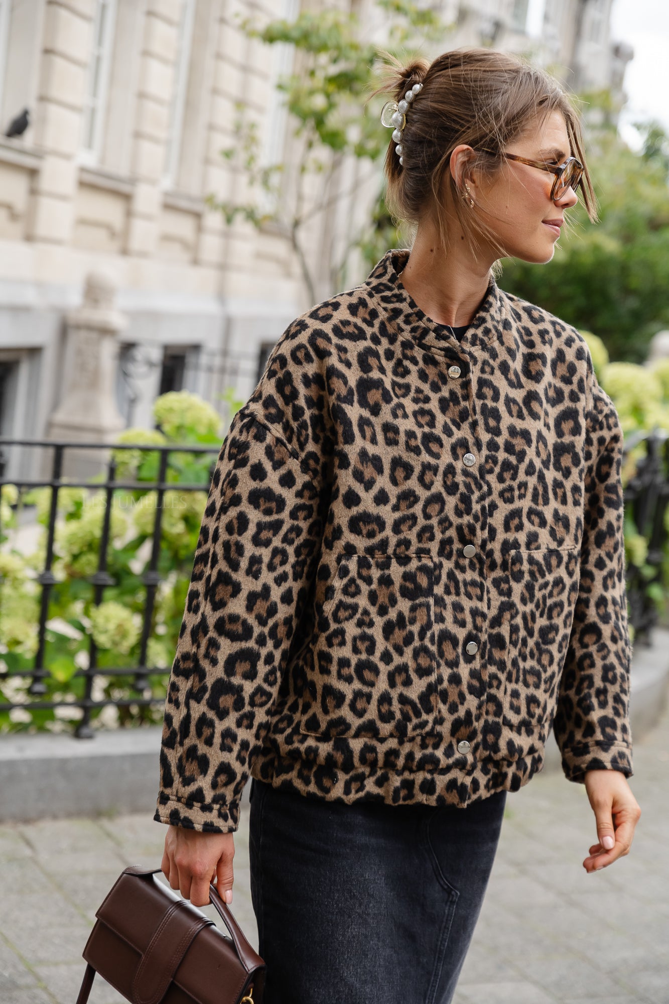 <tc>Caithlyn jas luipaard</tc>