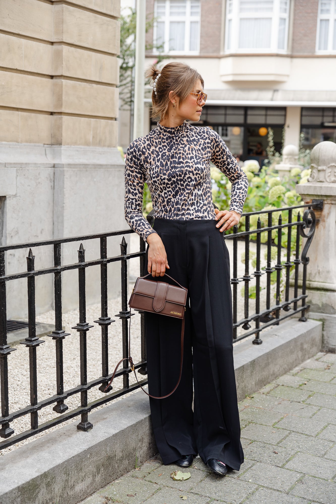 <tc>YASJennifer pantalon à pinces noir</tc>