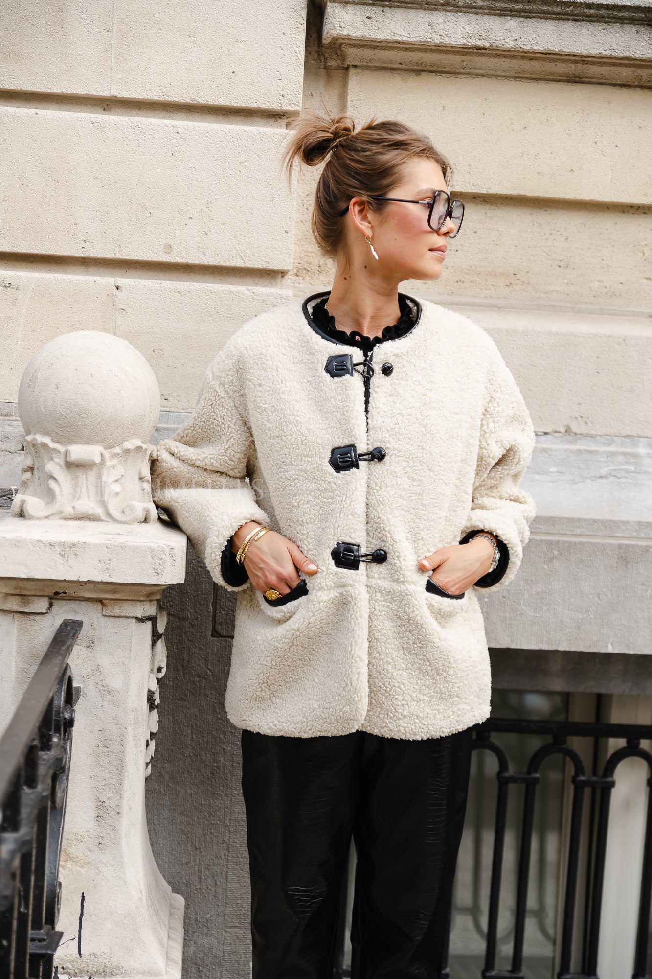 <tc>Marley Teddymantel off white</tc>