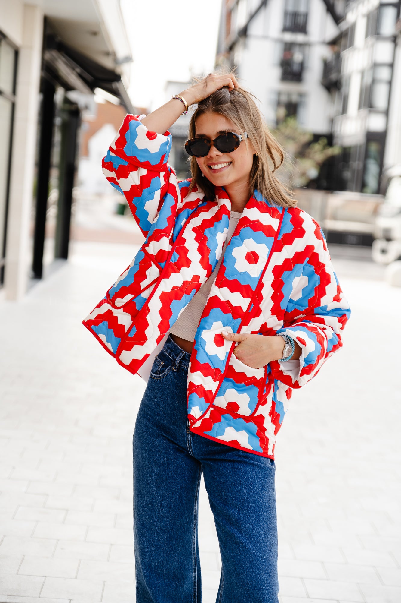 Isabella coat hexagon print blue/red
