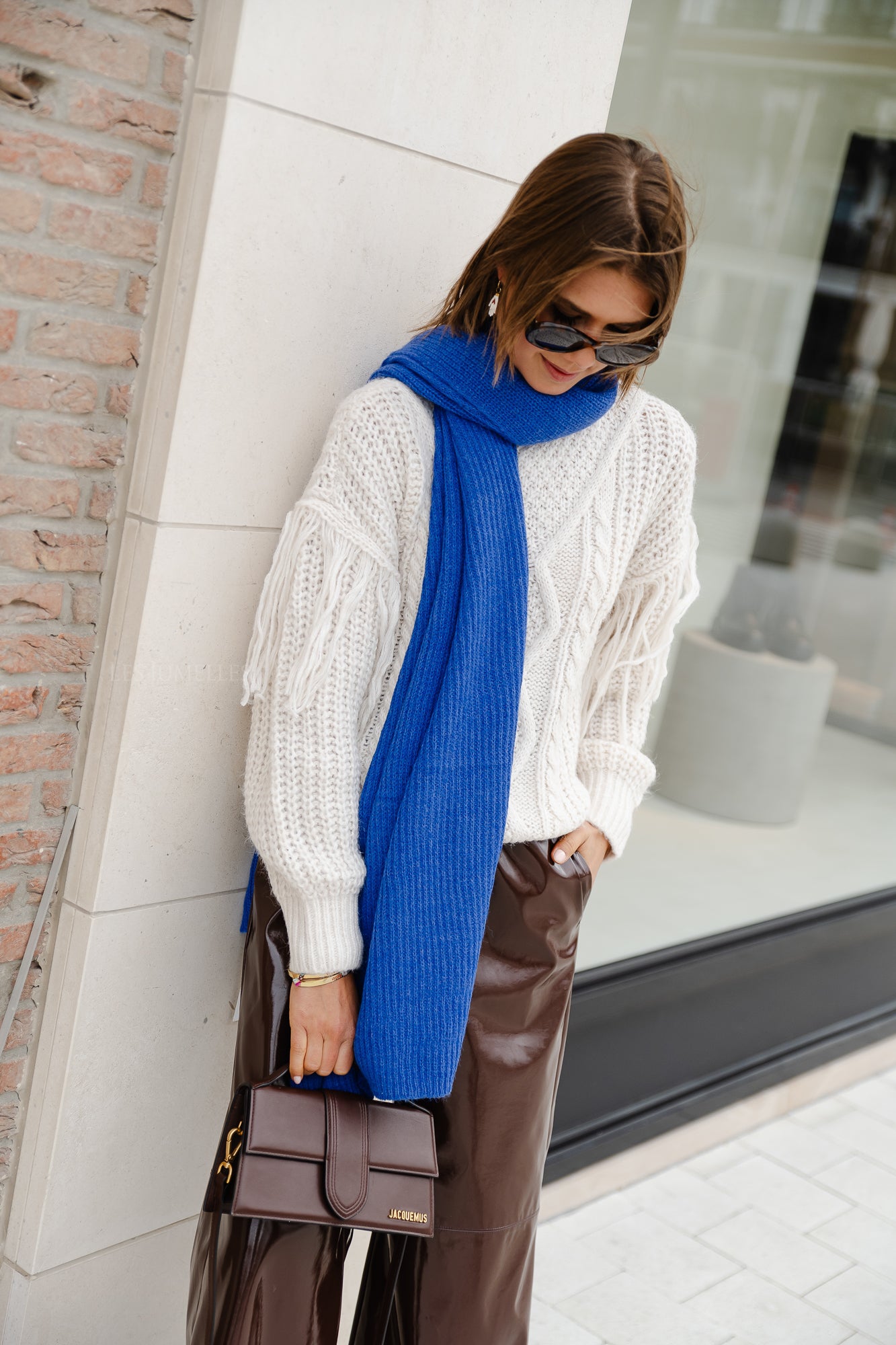 Amandine knitted scarf royal blue