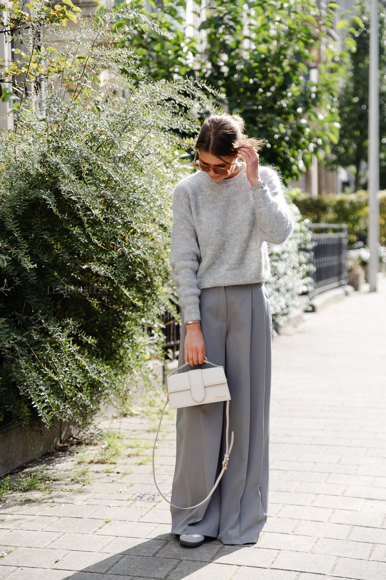 <tc>Pippa pull grau</tc>