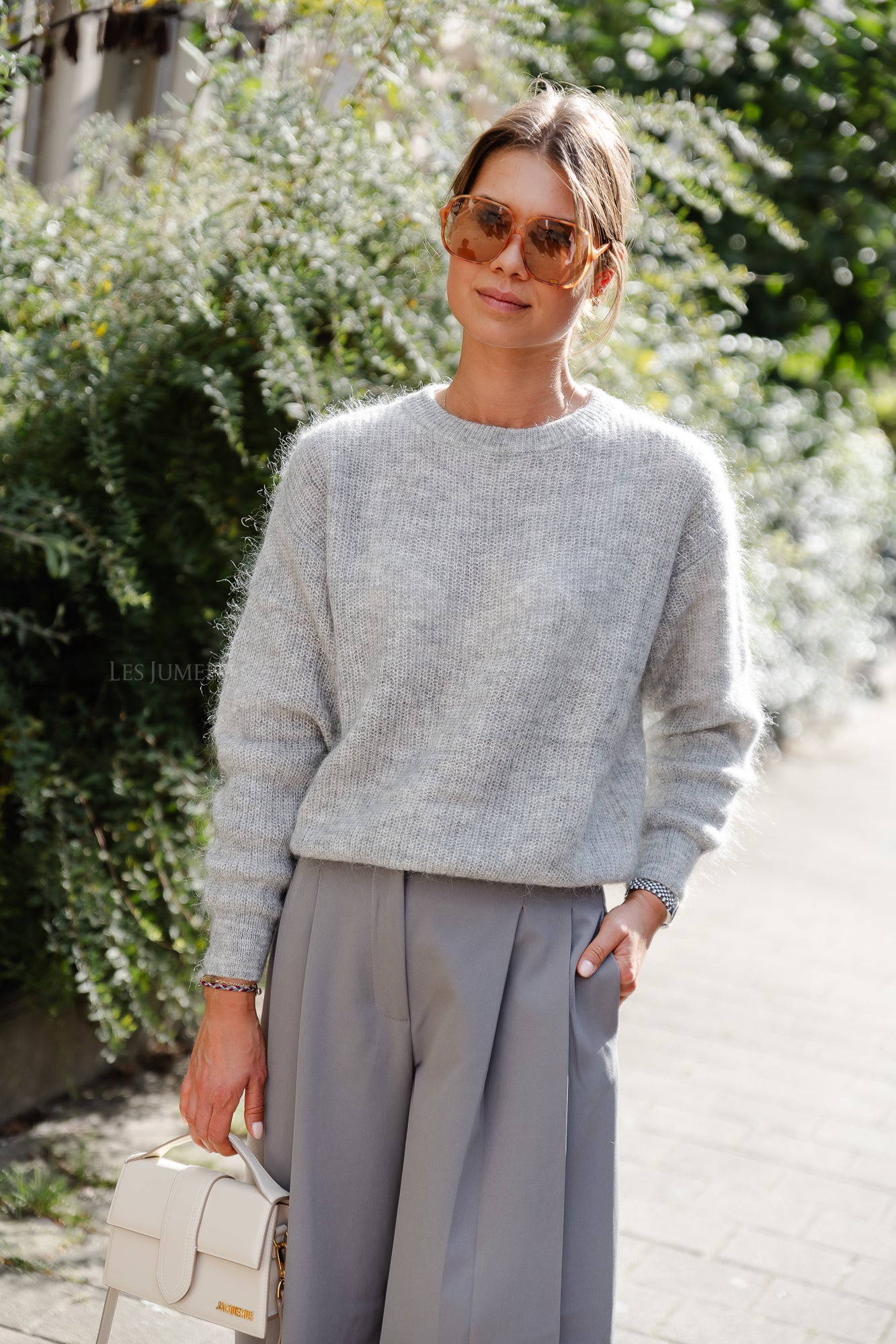 <tc>Pippa pull grau</tc>