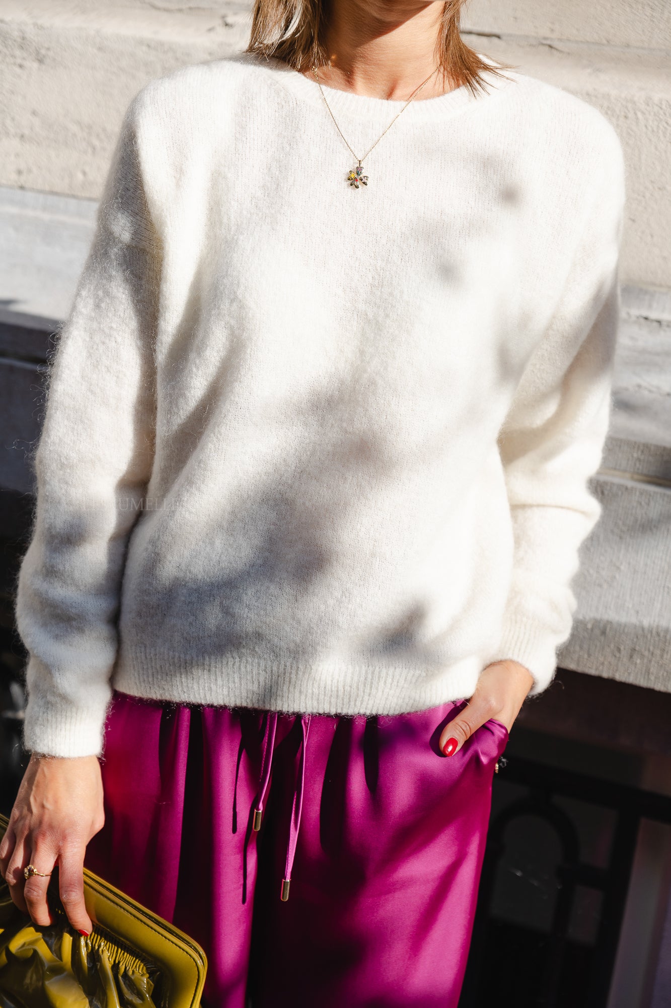 Shirley pull offwhite