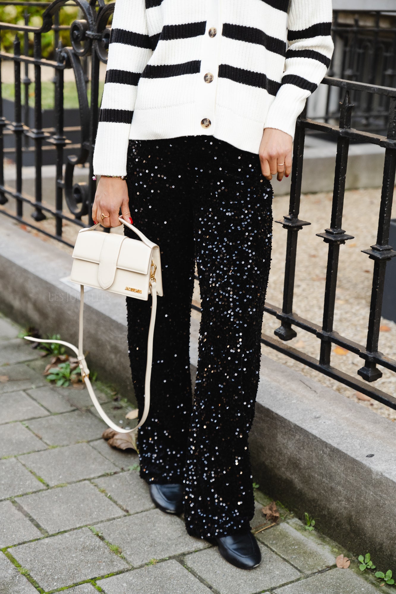 <tc>Pantalon Peggy noir</tc>