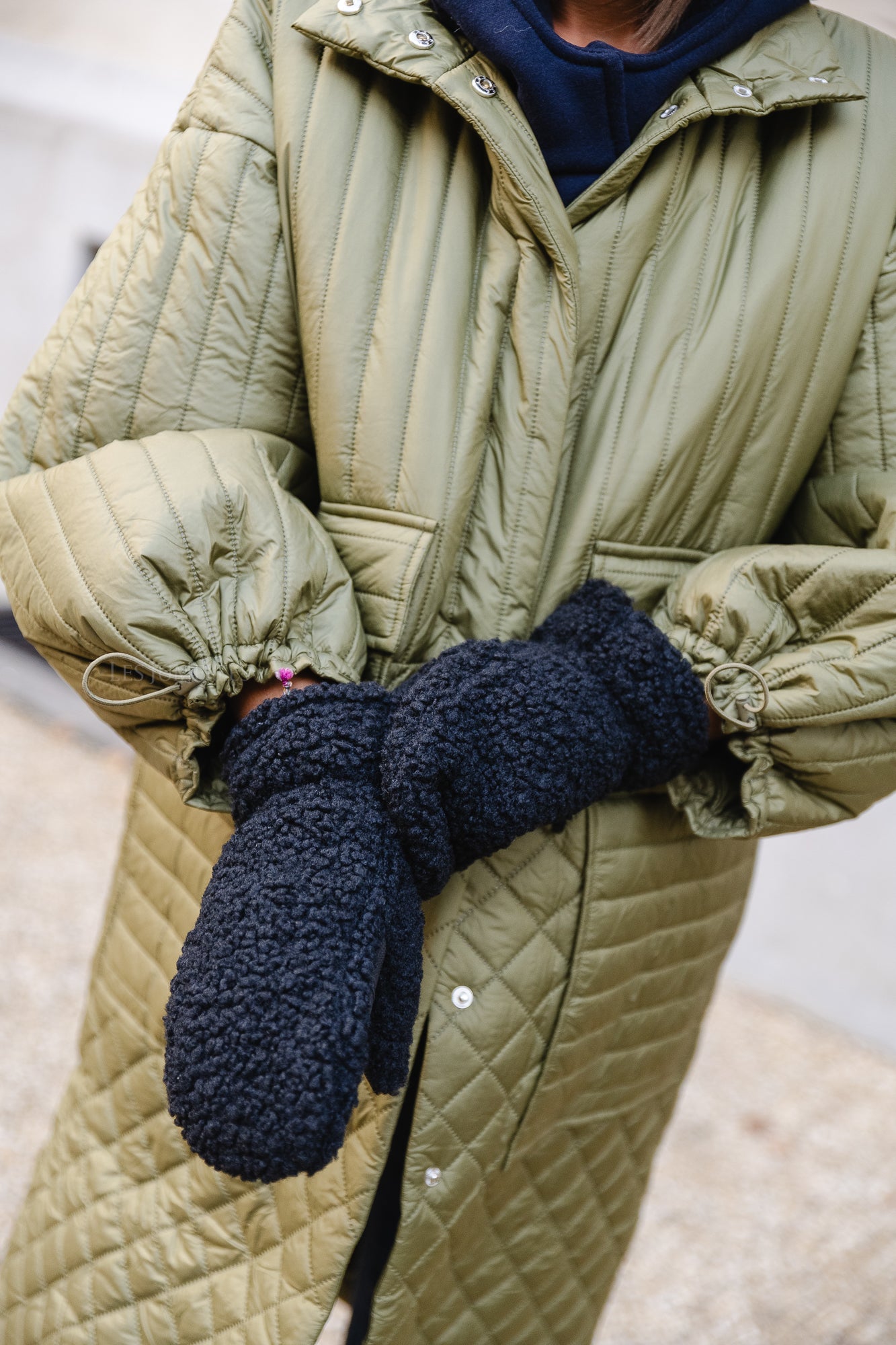 <tc>Gants Teddy Bonna noirs</tc>