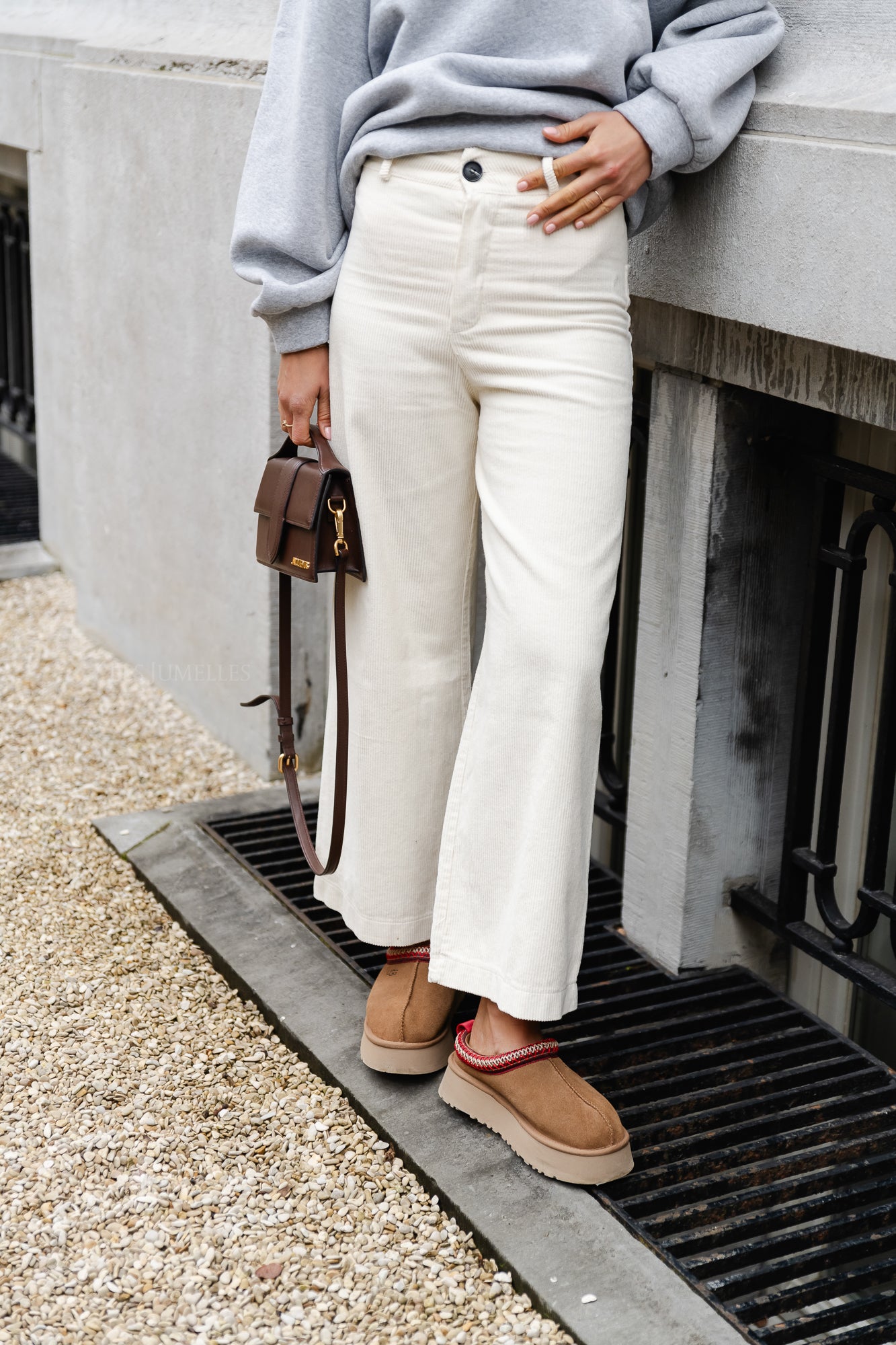 <tc>Megan Hose creme</tc>