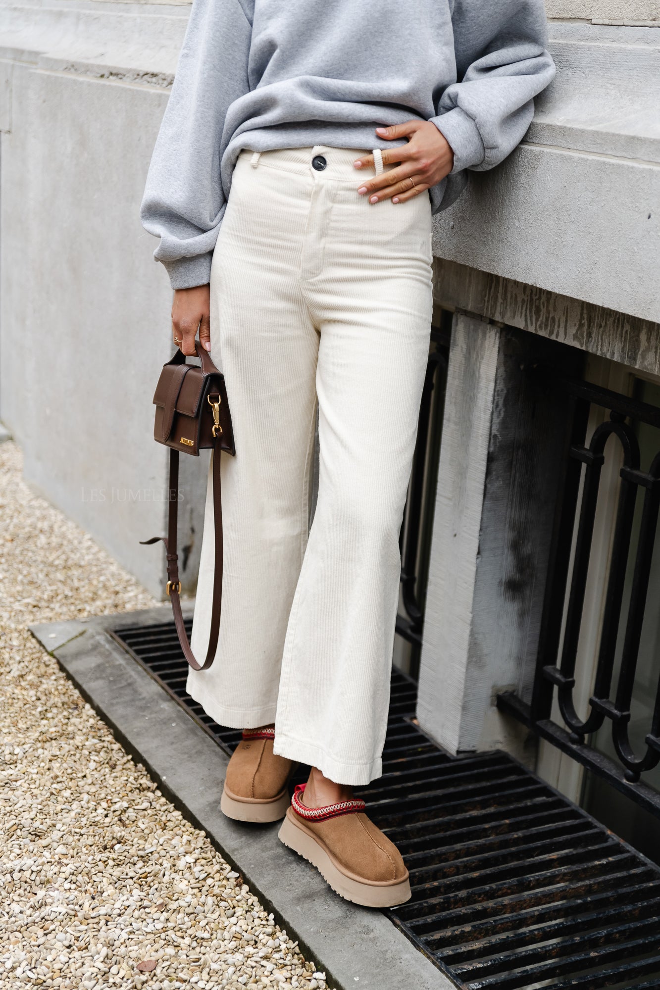<tc>Megan Hose creme</tc>
